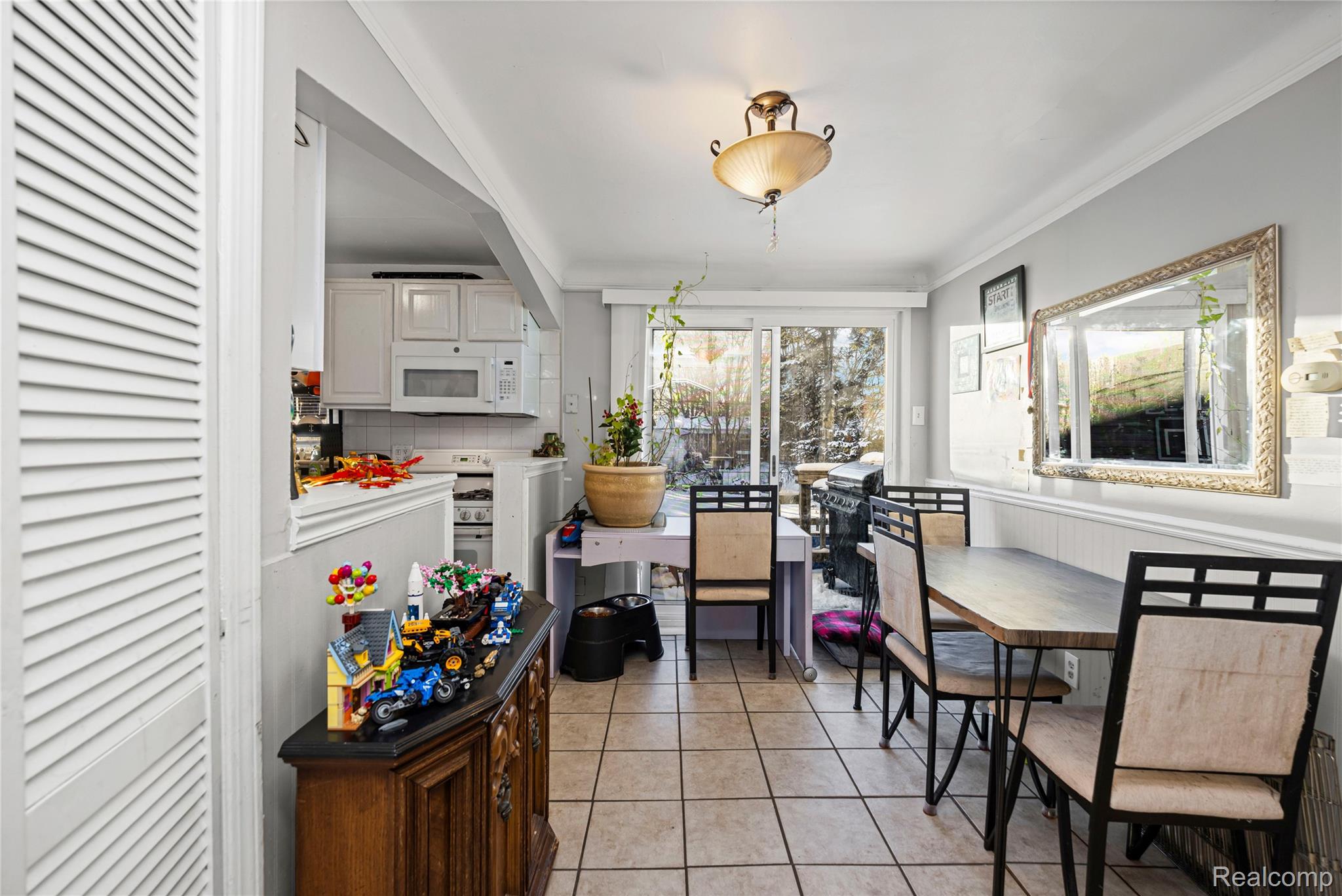 21857 Le Fever Avenue