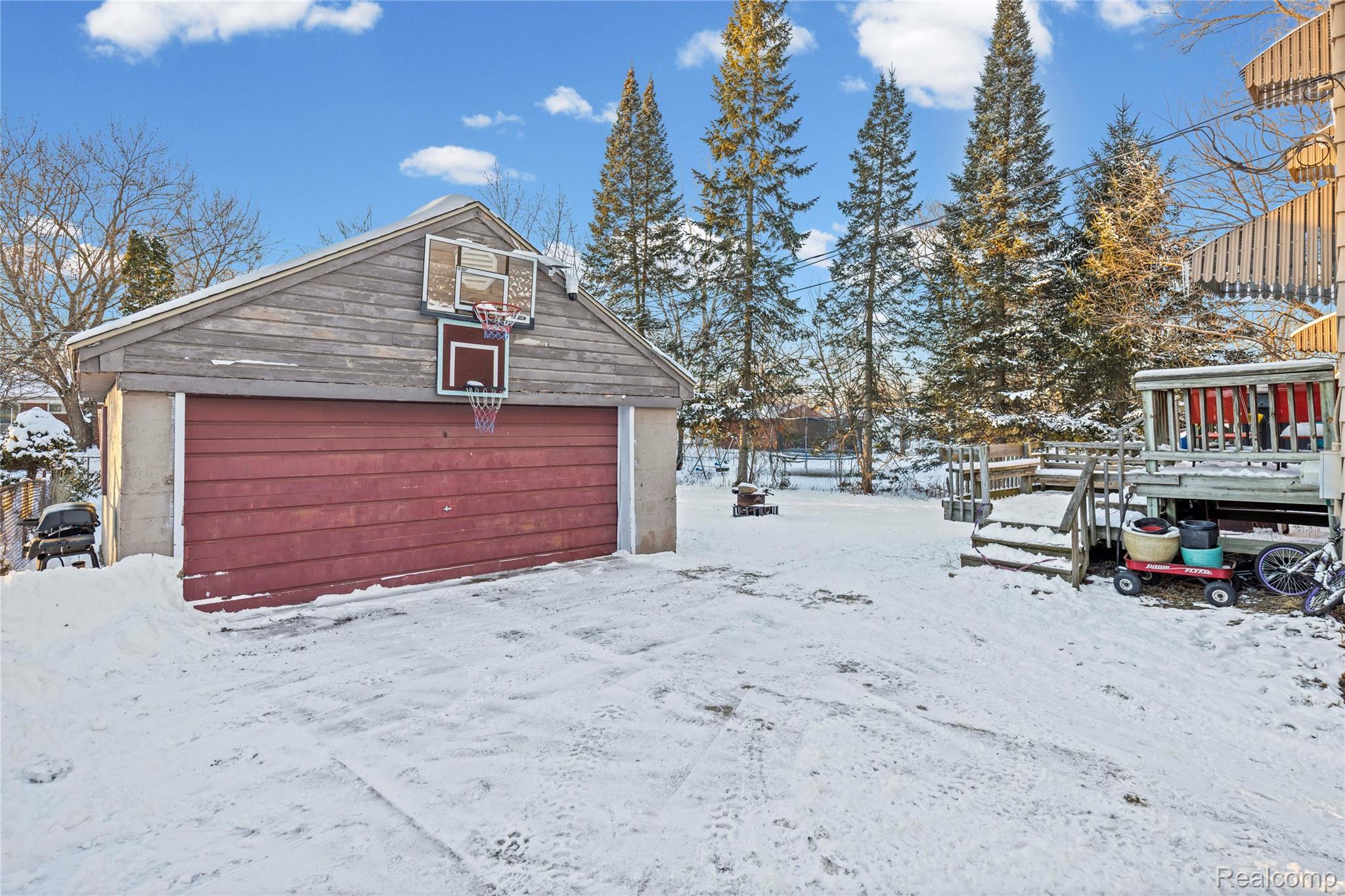 21857 Le Fever Avenue