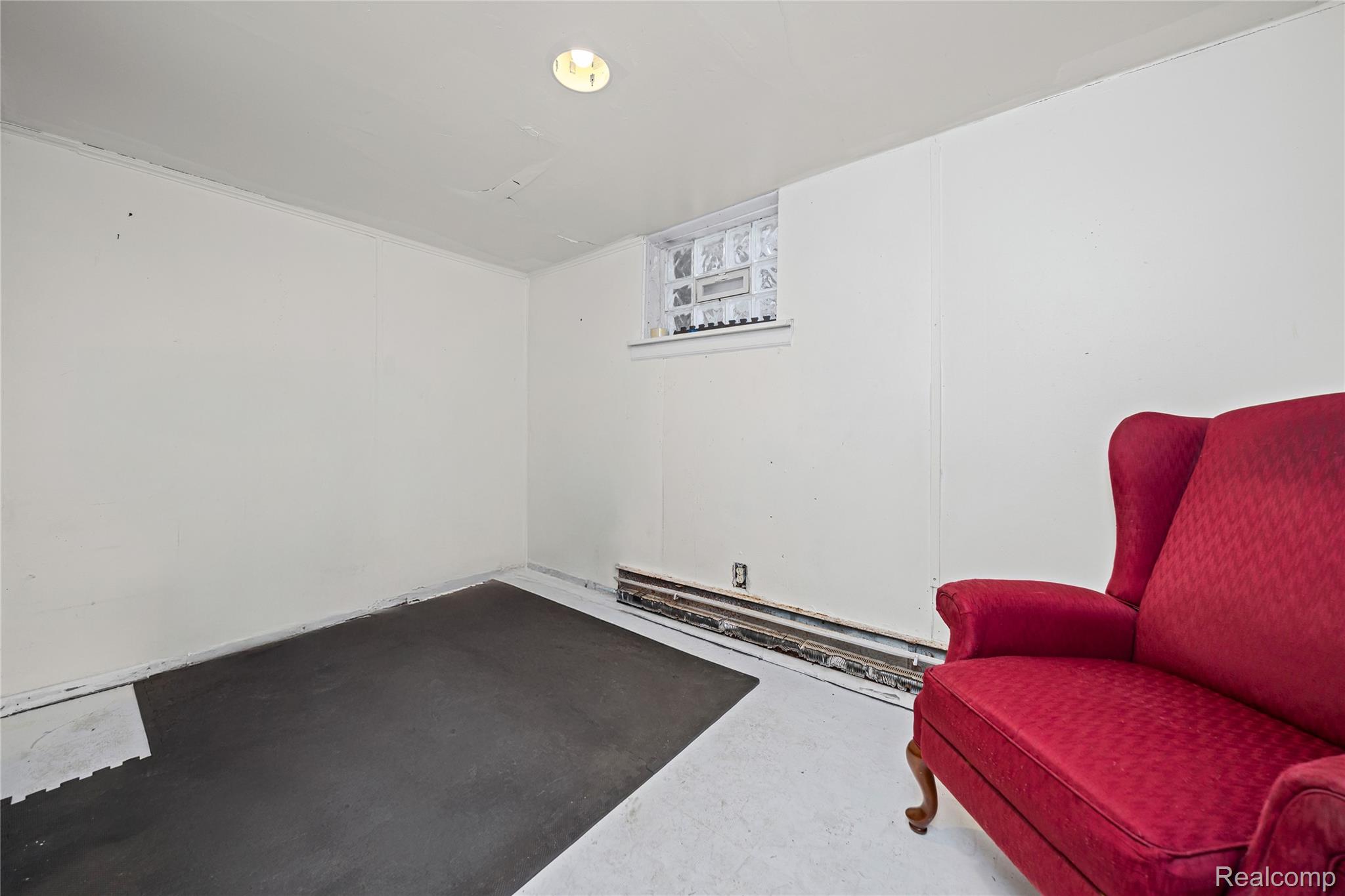 21857 Le Fever Avenue