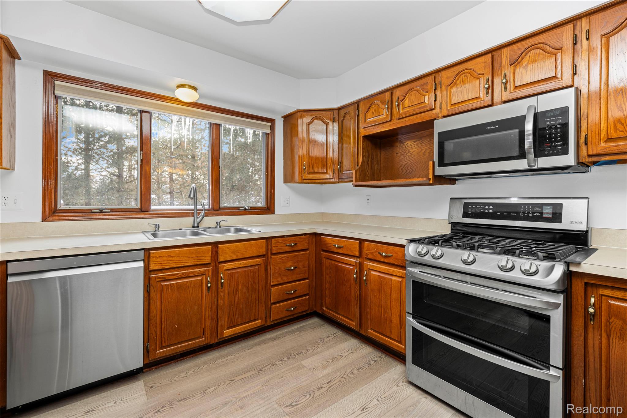 2411 Lassiter Drive