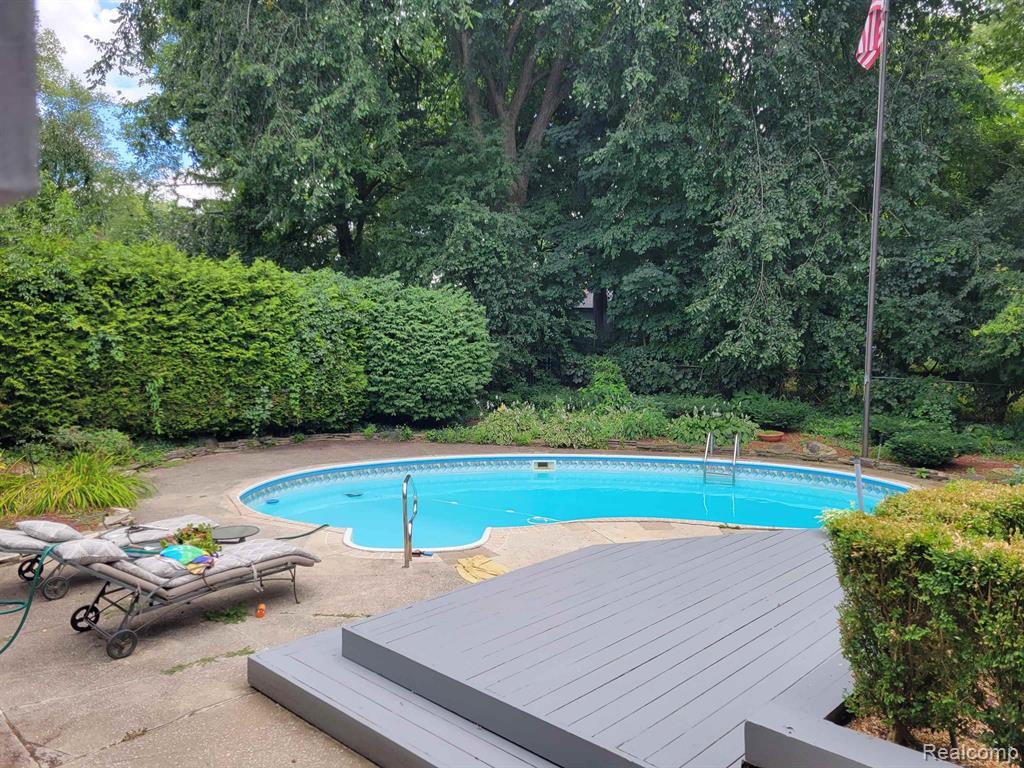 3681 Maxwell Court