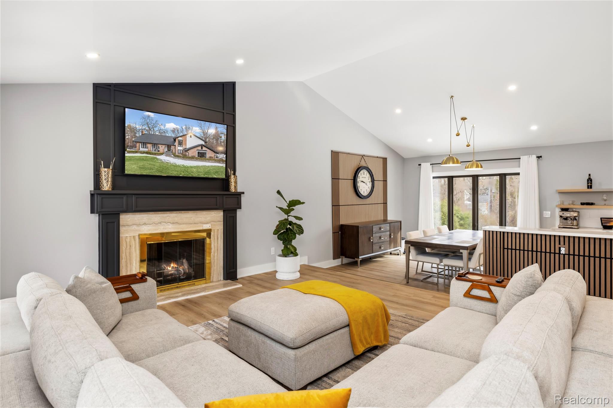 3681 Maxwell Court