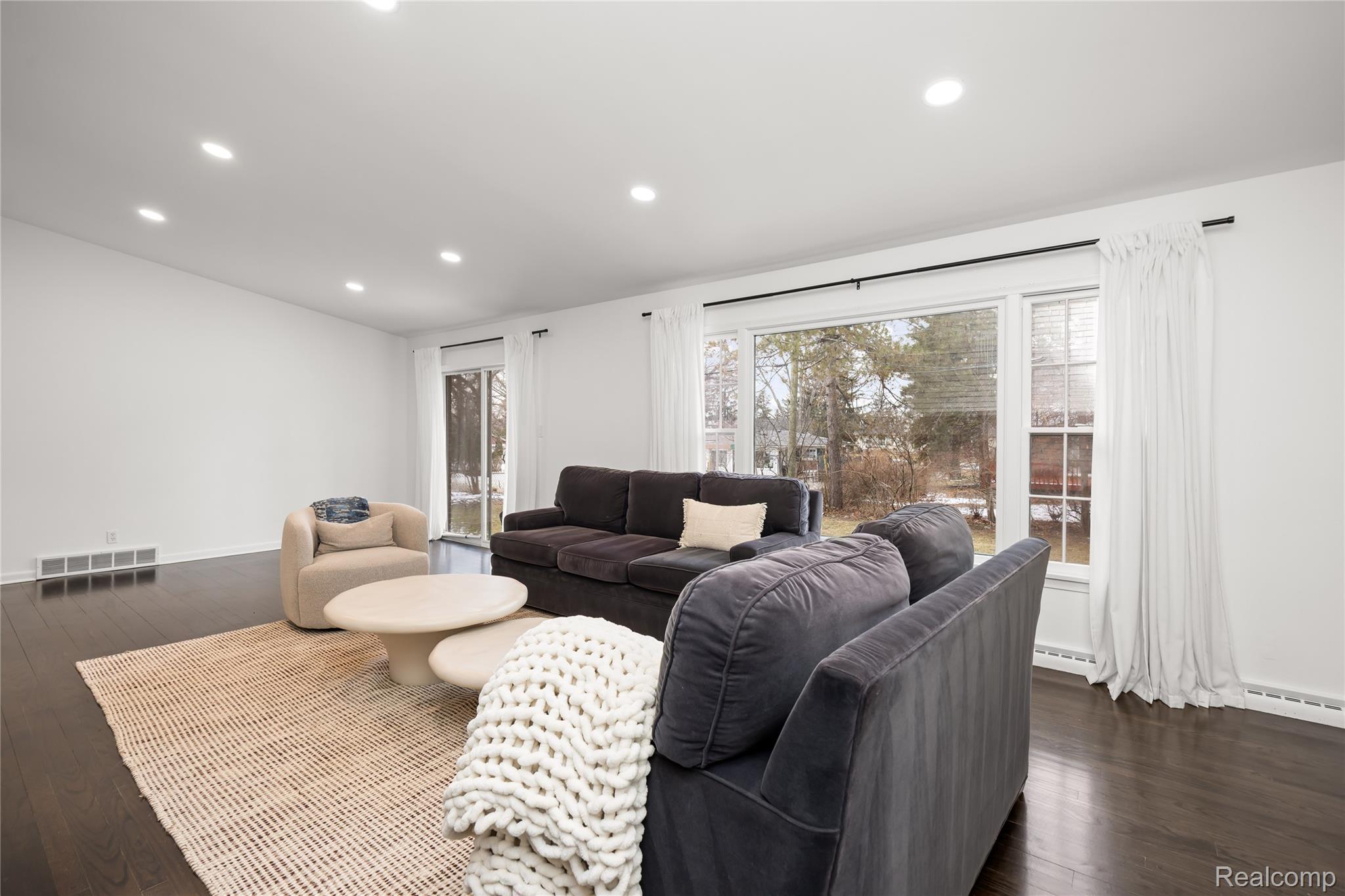 2530 Worcester Road