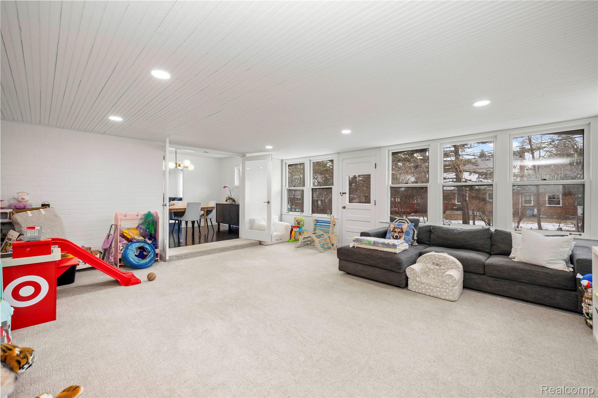 2530 Worcester Road