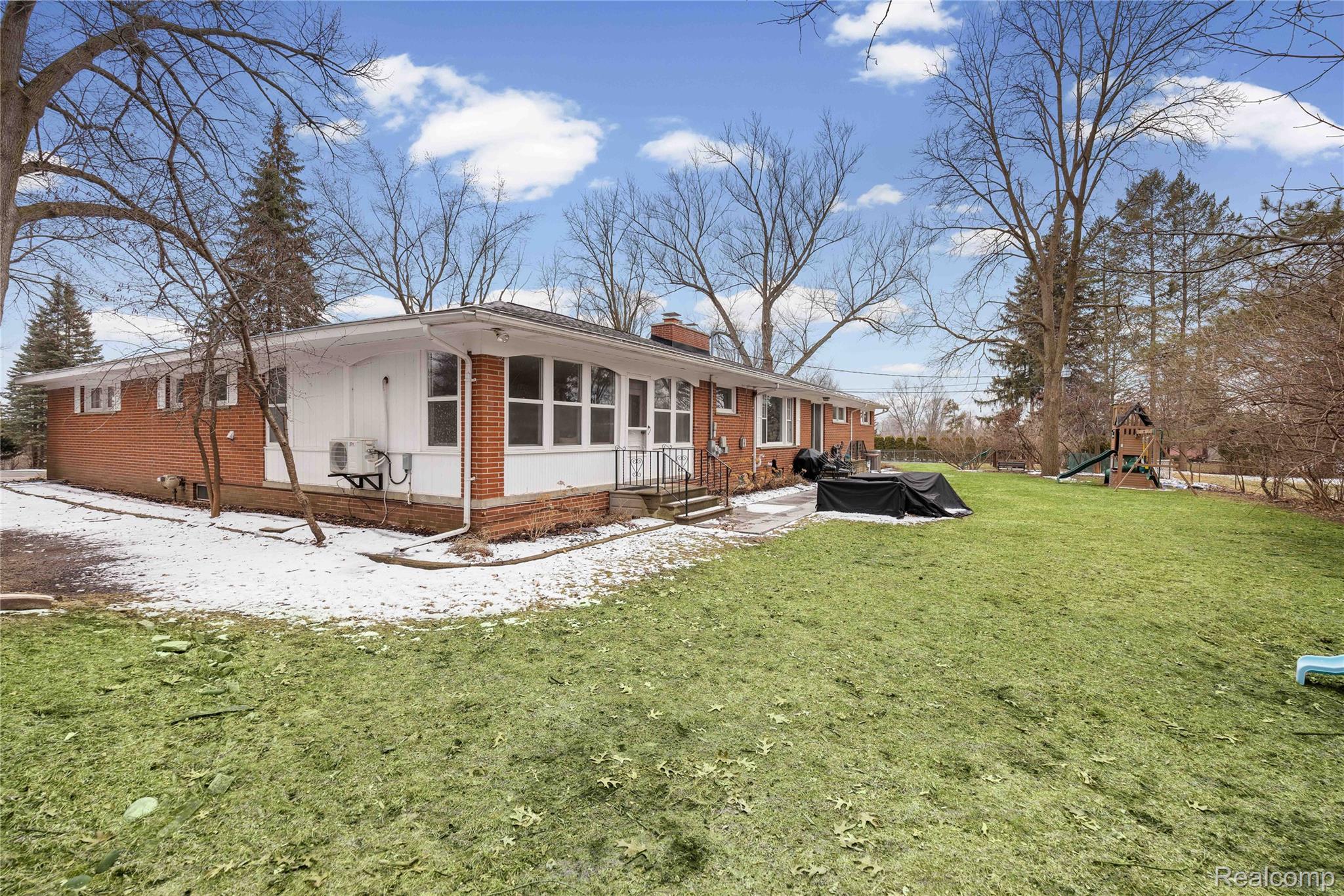 2530 Worcester Road