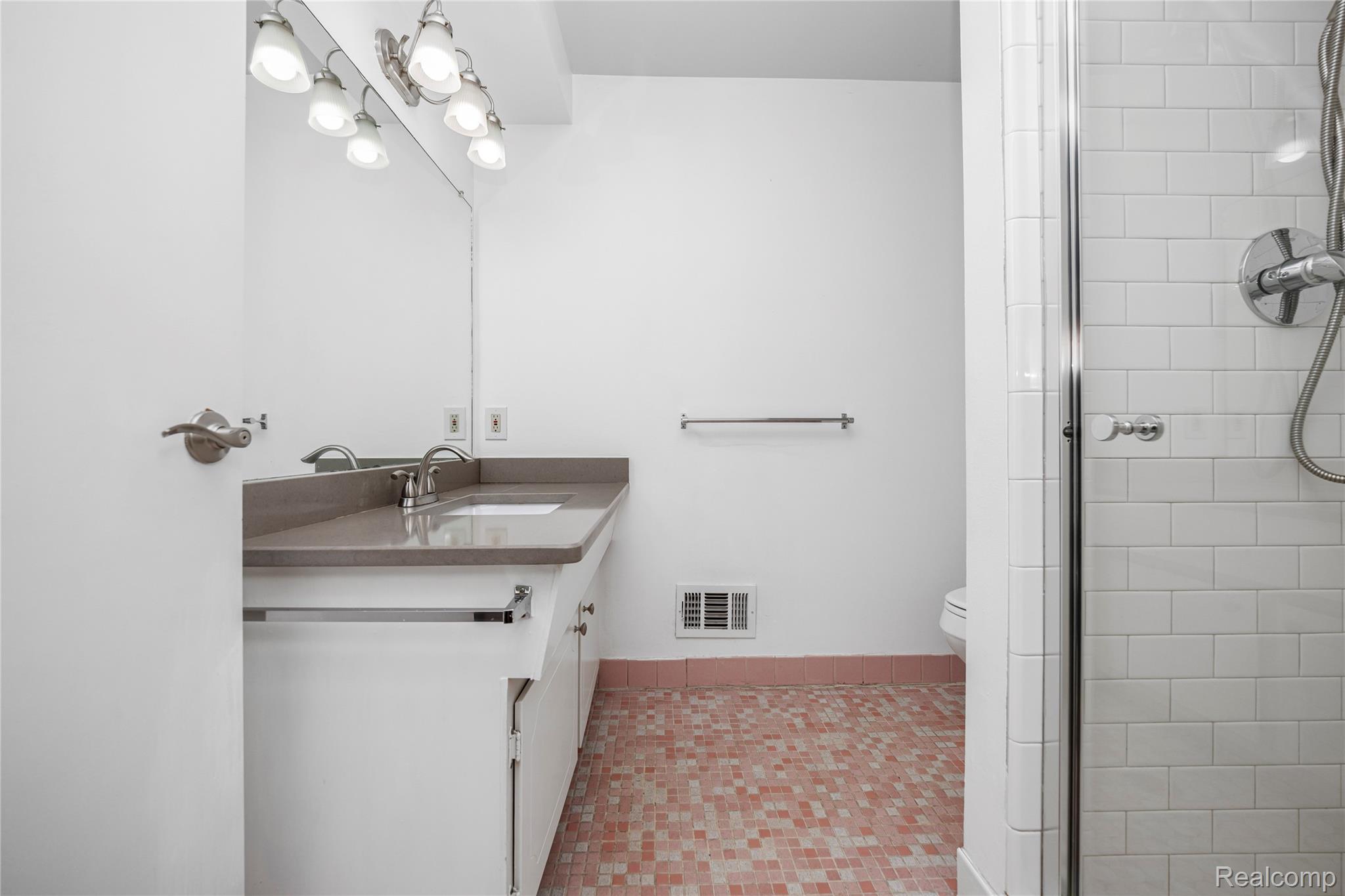 5738 Pebbleshire Road