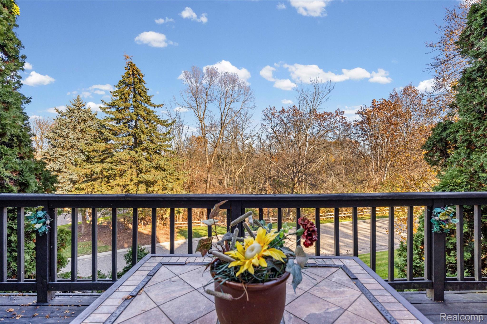 4261 Wabeek Lake Drive S