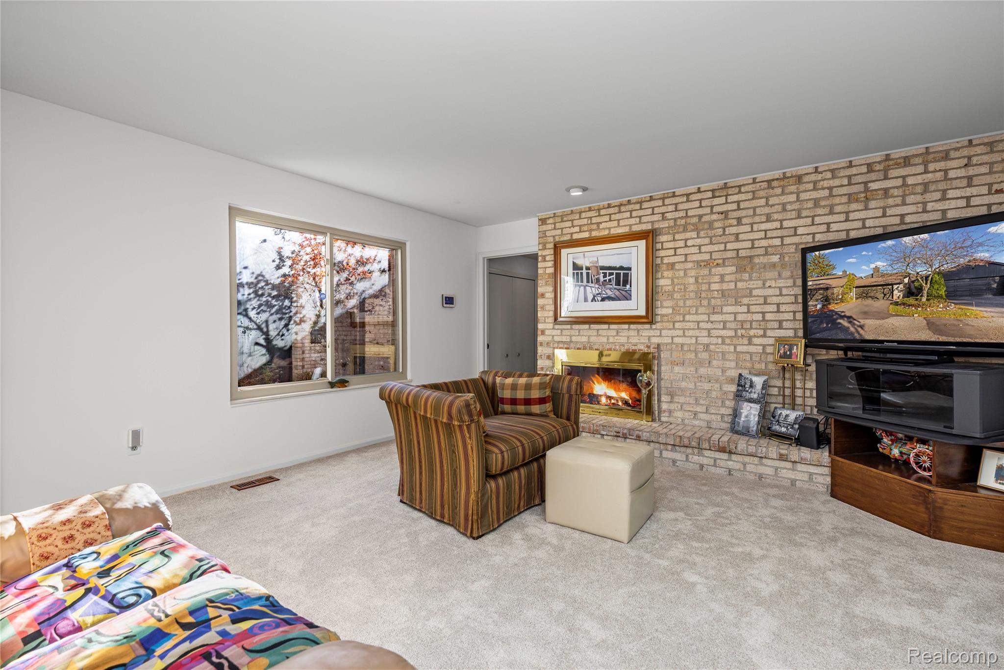 4261 Wabeek Lake Drive S