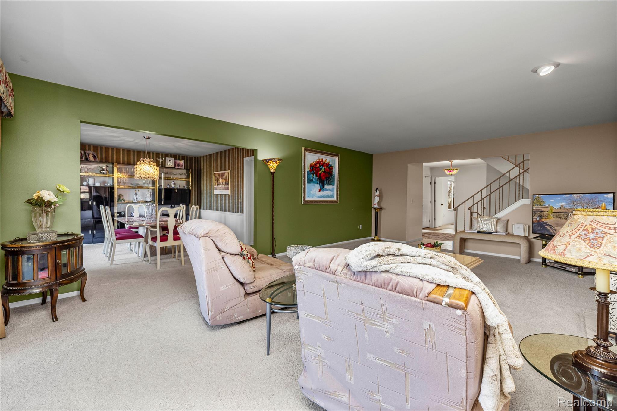 4261 Wabeek Lake Drive S