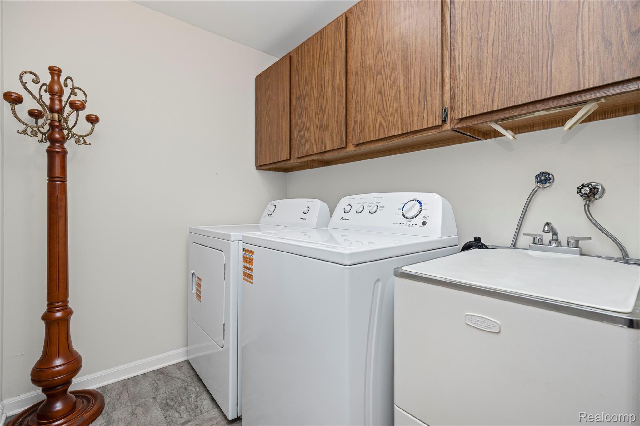 4261 Wabeek Lake Drive S