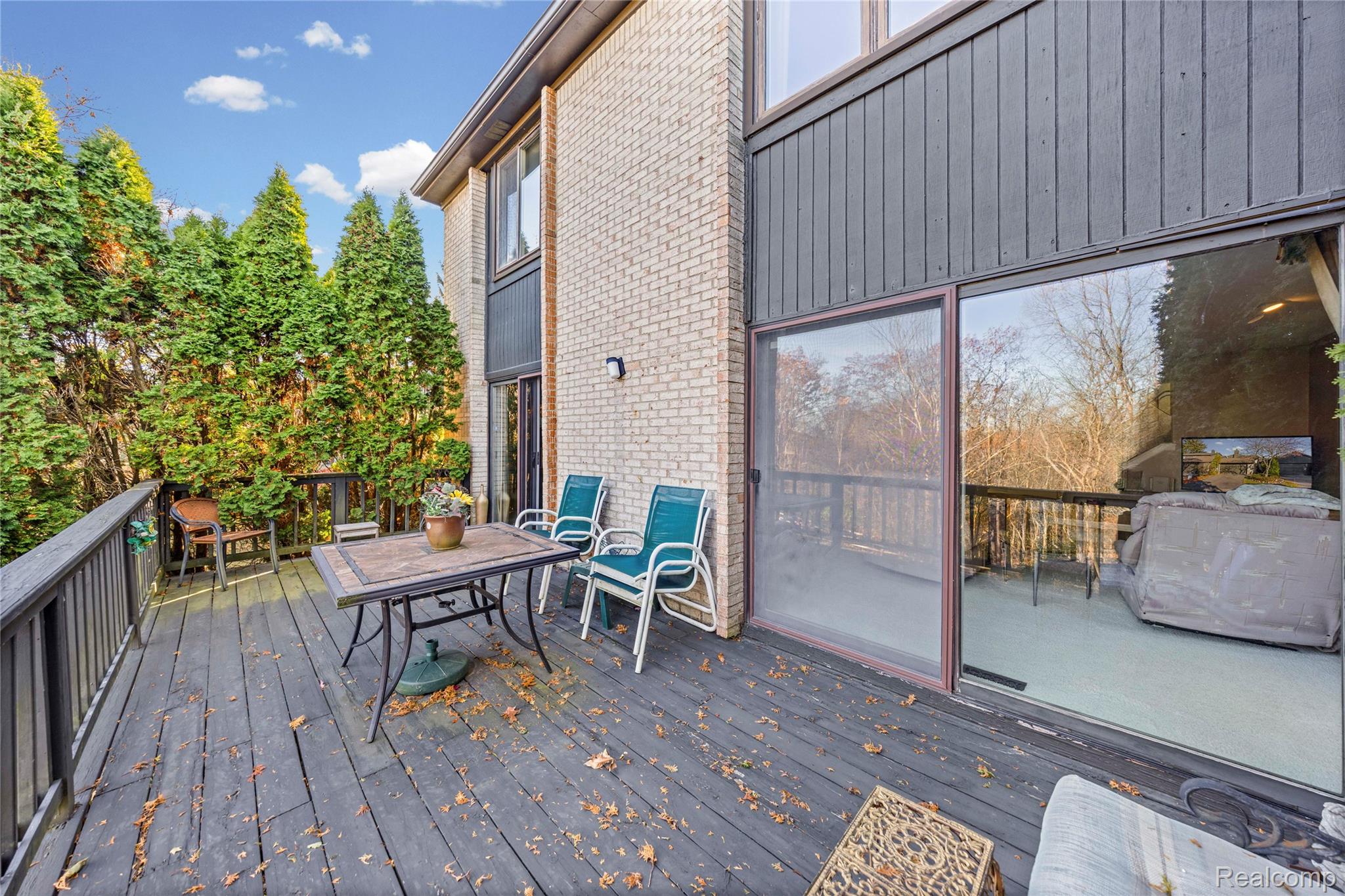 4261 Wabeek Lake Drive S