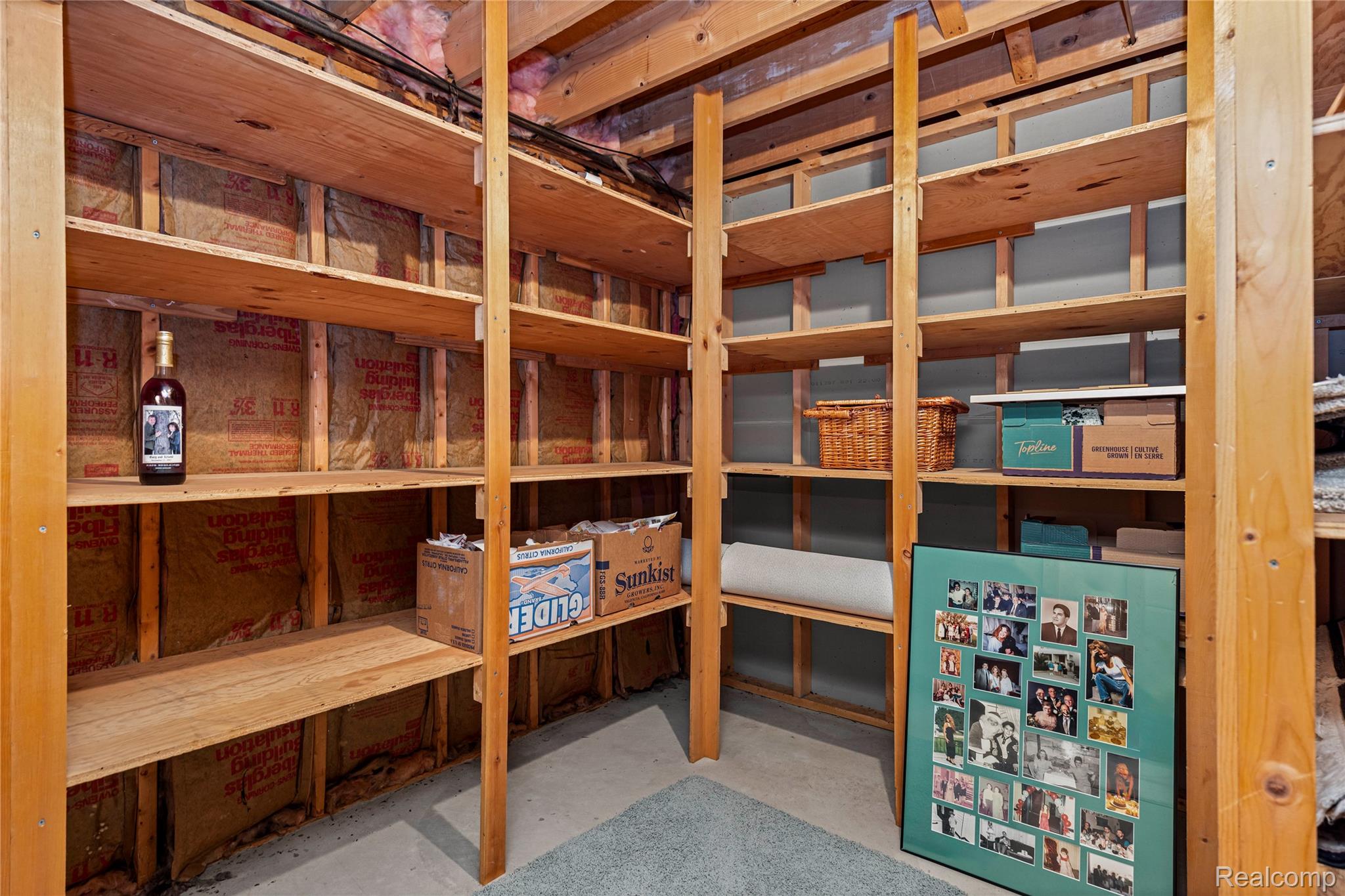 4261 Wabeek Lake Drive S