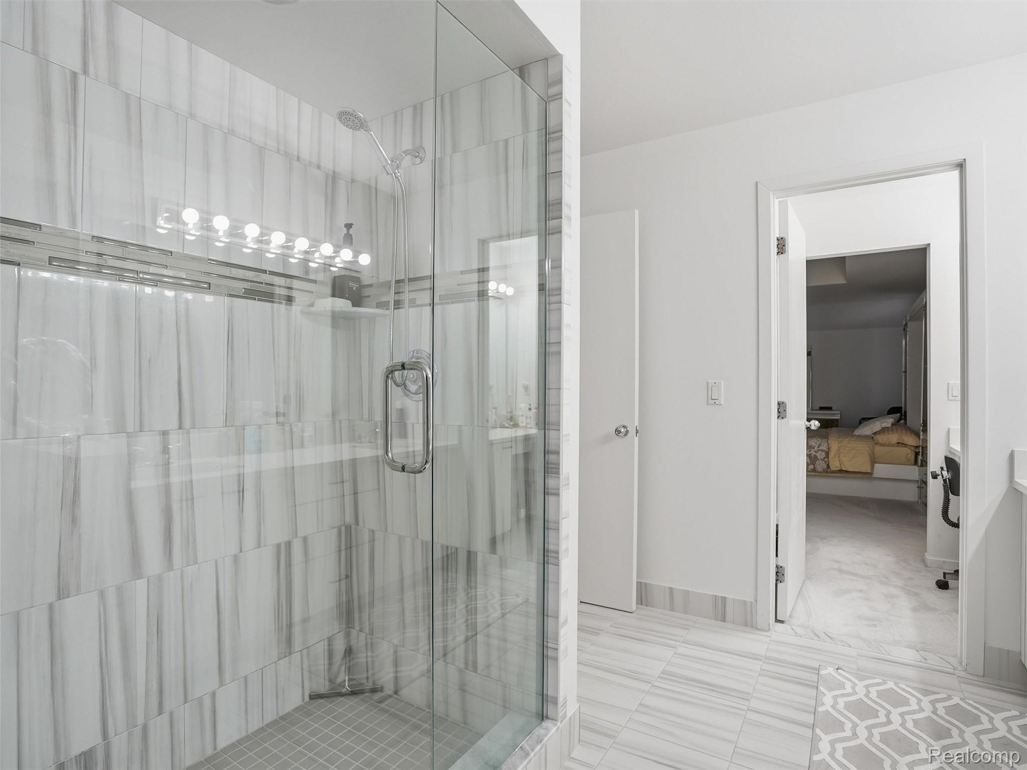 3827 Manchester Court