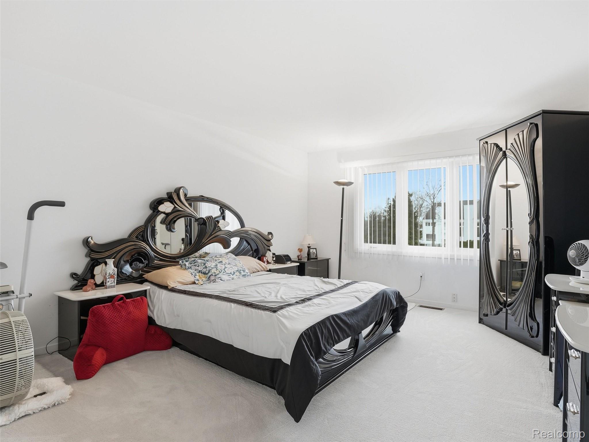 3827 Manchester Court