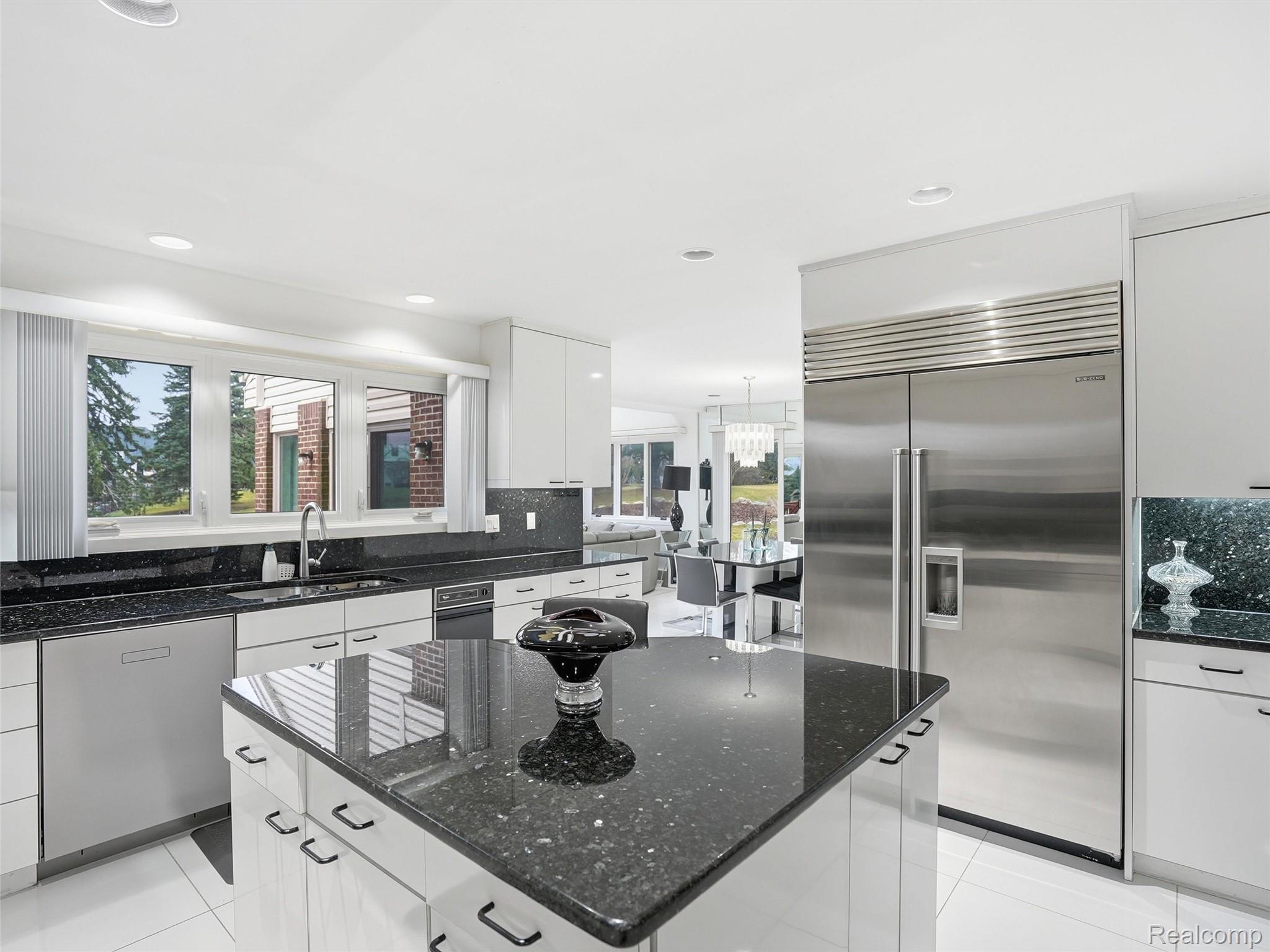 3827 Manchester Court