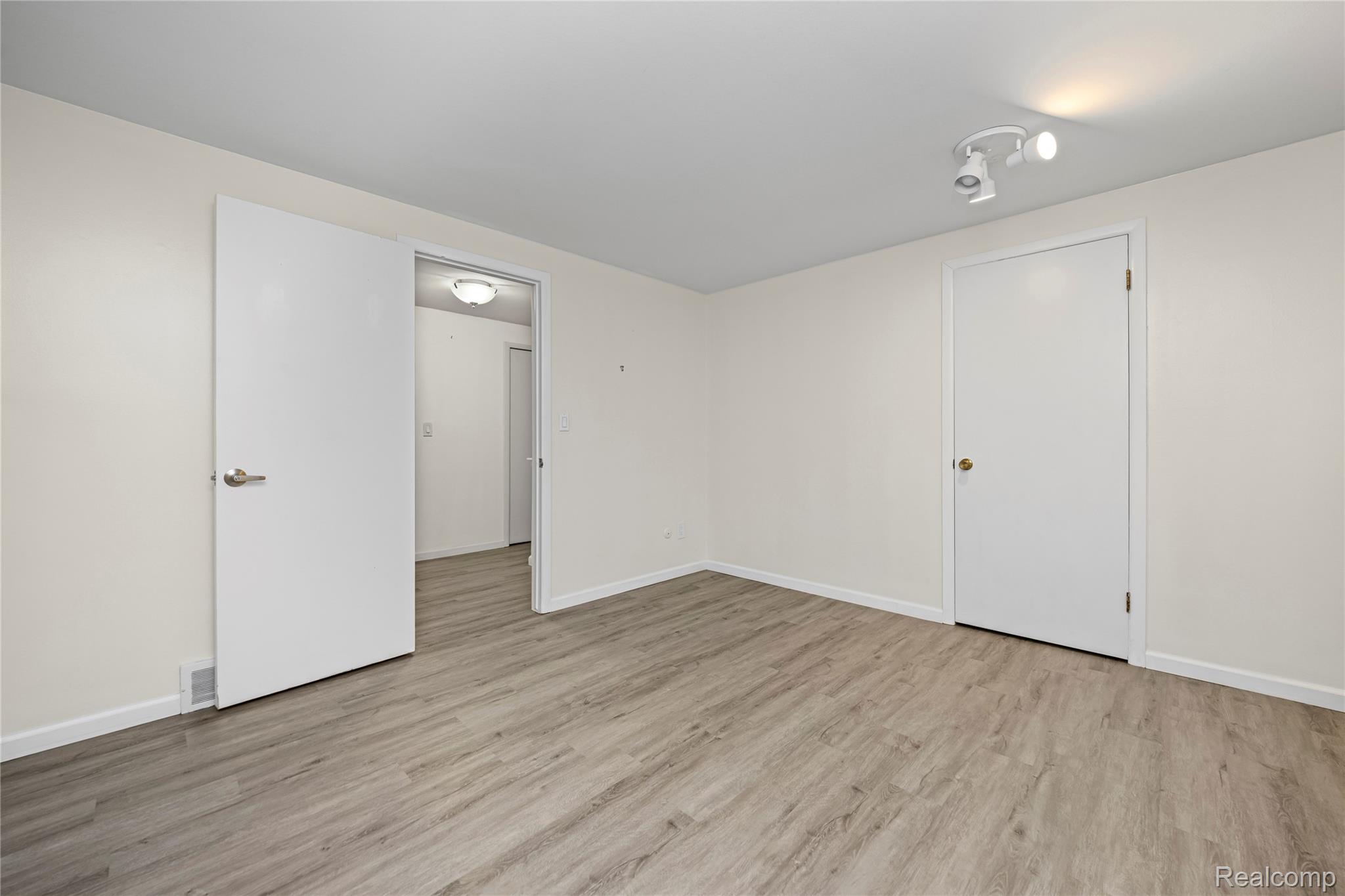 5738 Pebbleshire Road