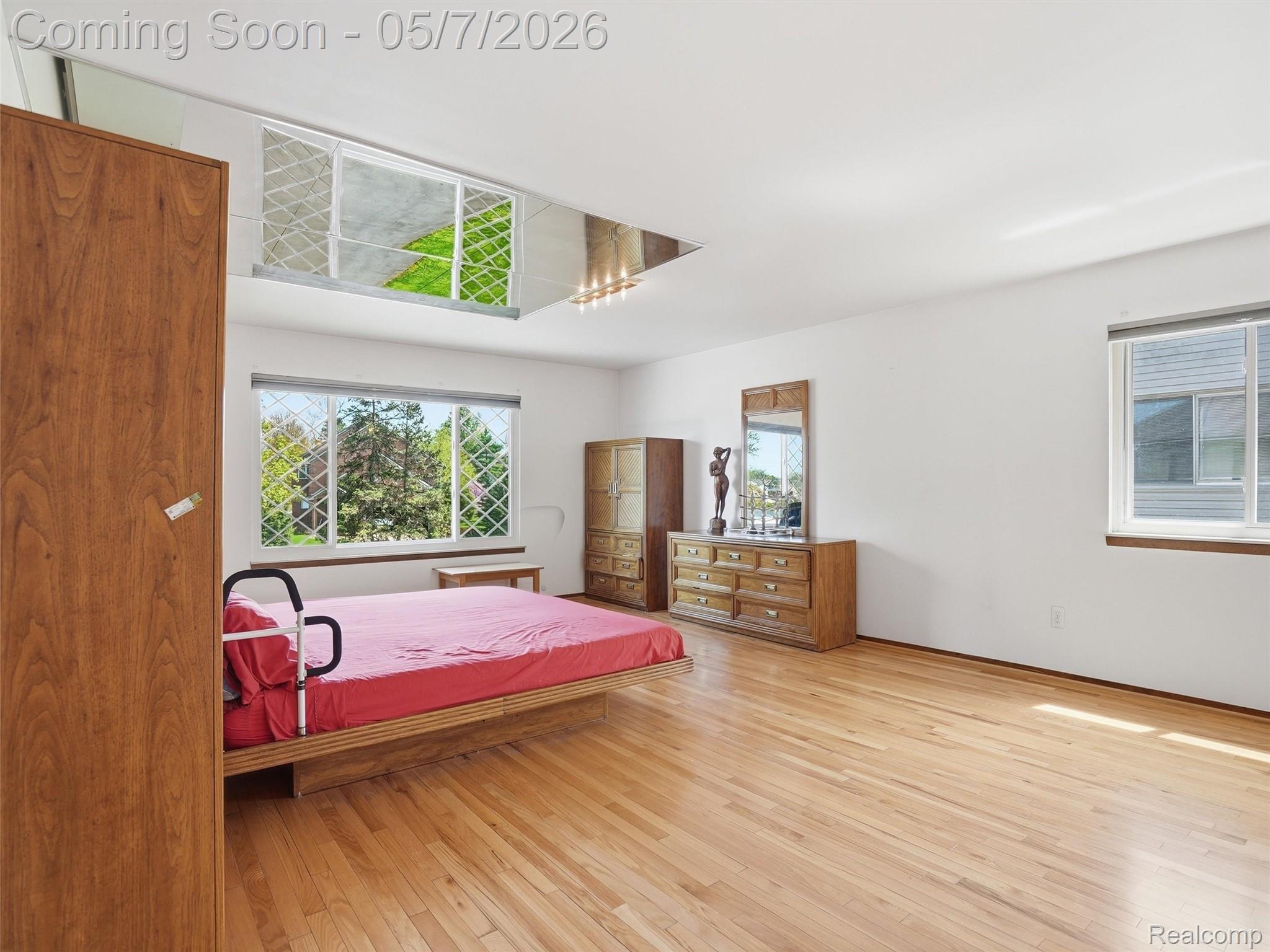5800 Naneva Court