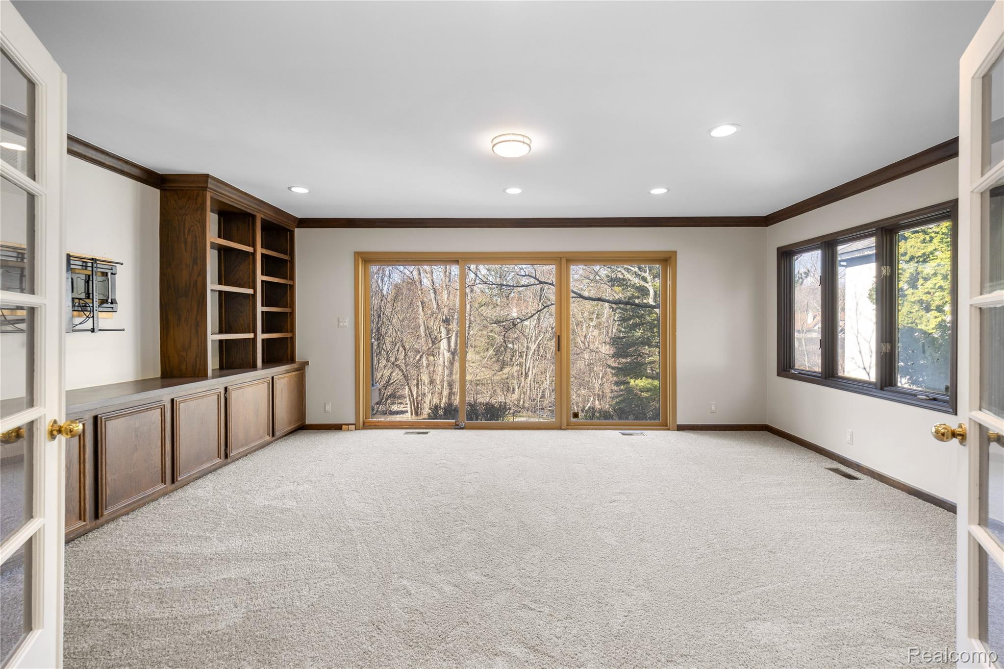 4695 Maura Lane