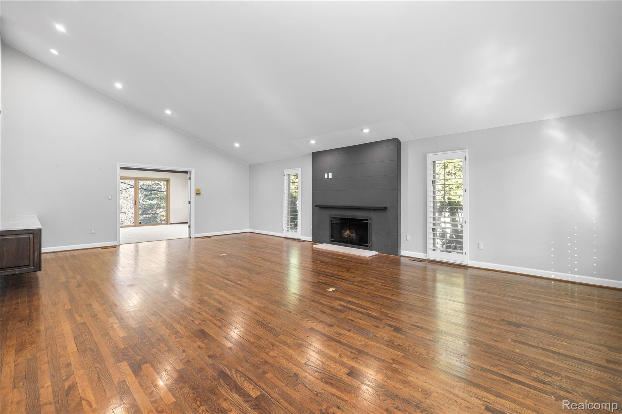 4695 Maura Lane