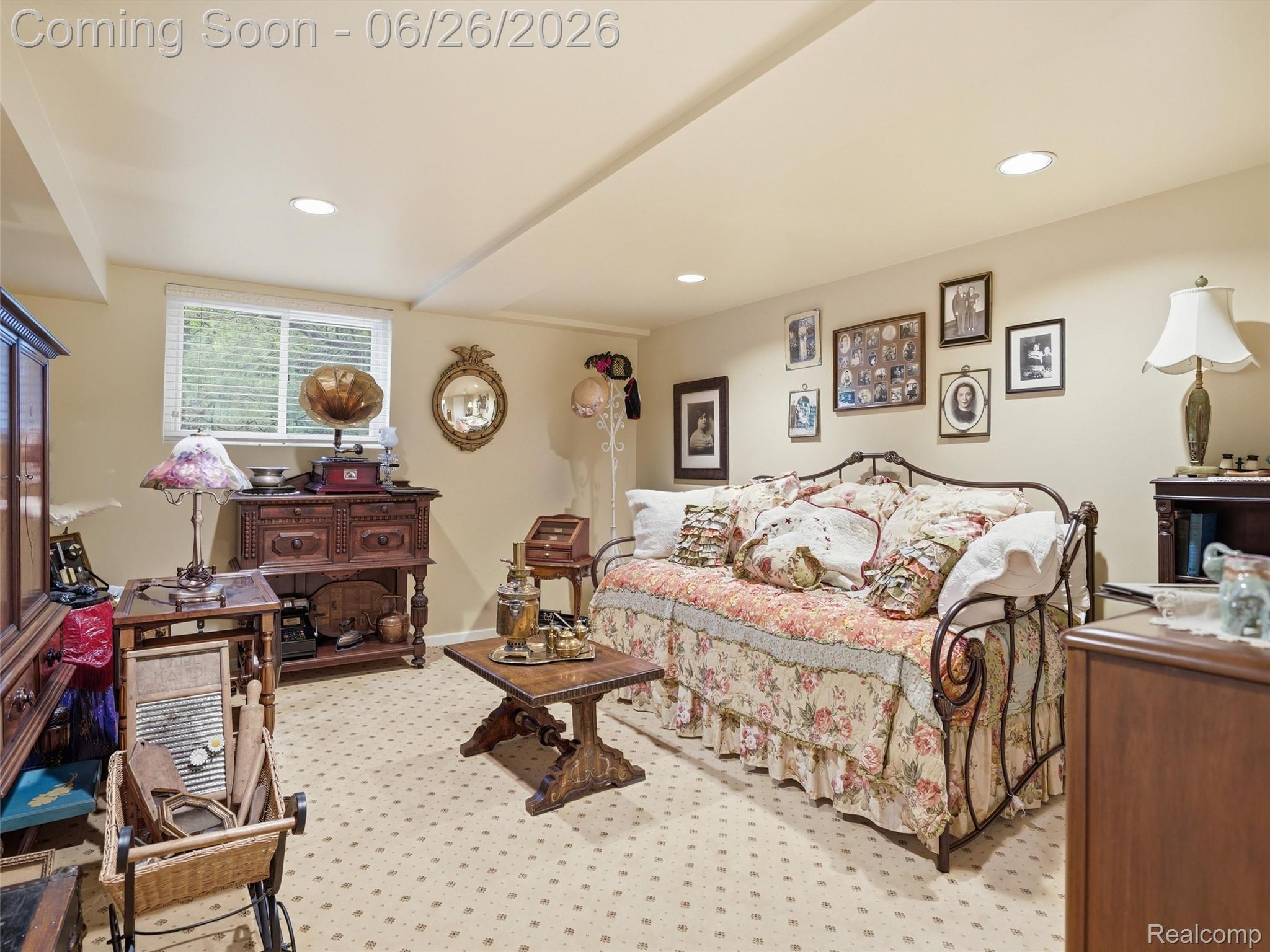 4751 Rolling Ridge Road