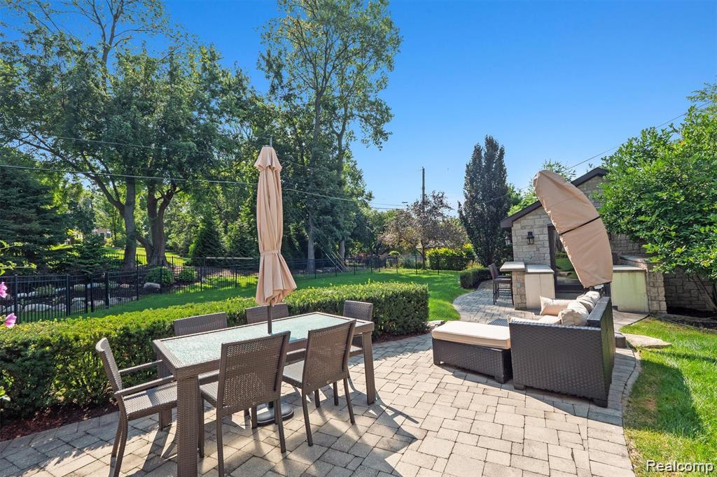 5365 Van Ness Court