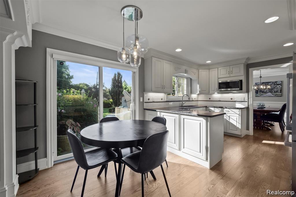 5365 Van Ness Court