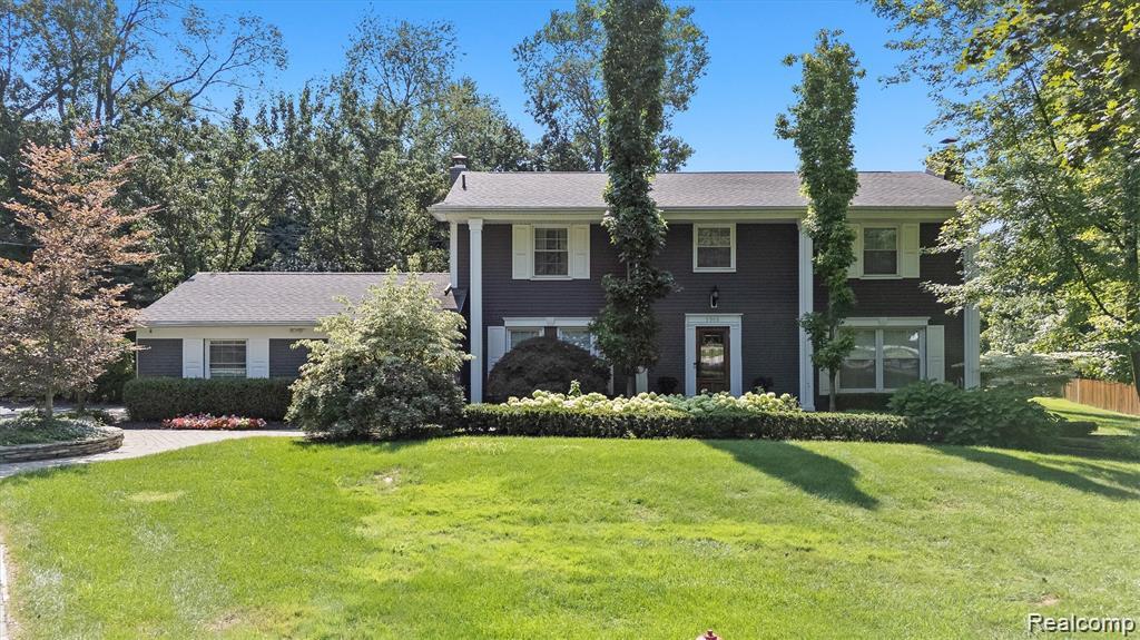 5365 Van Ness Court