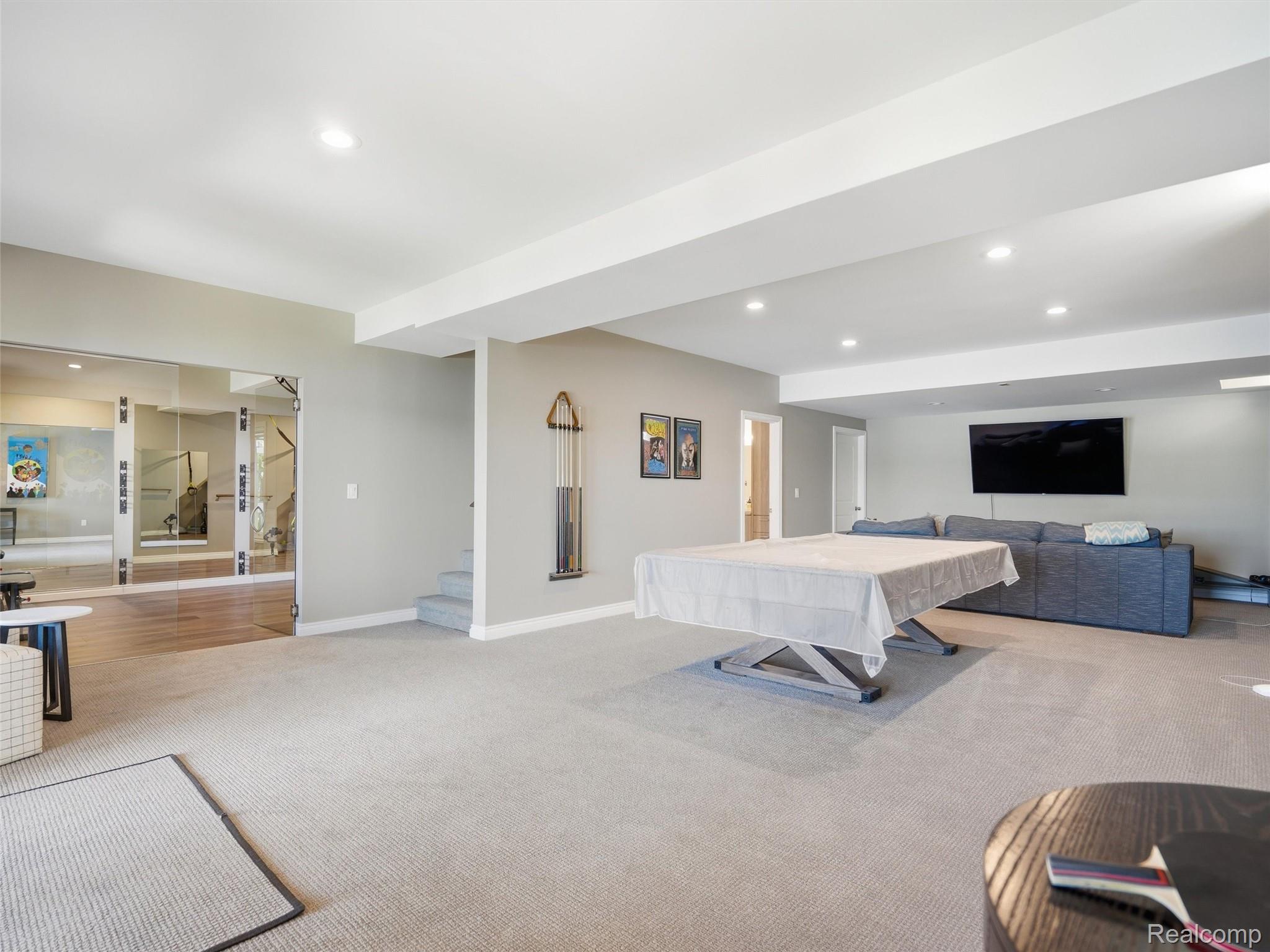 3962 Highcrest Drive