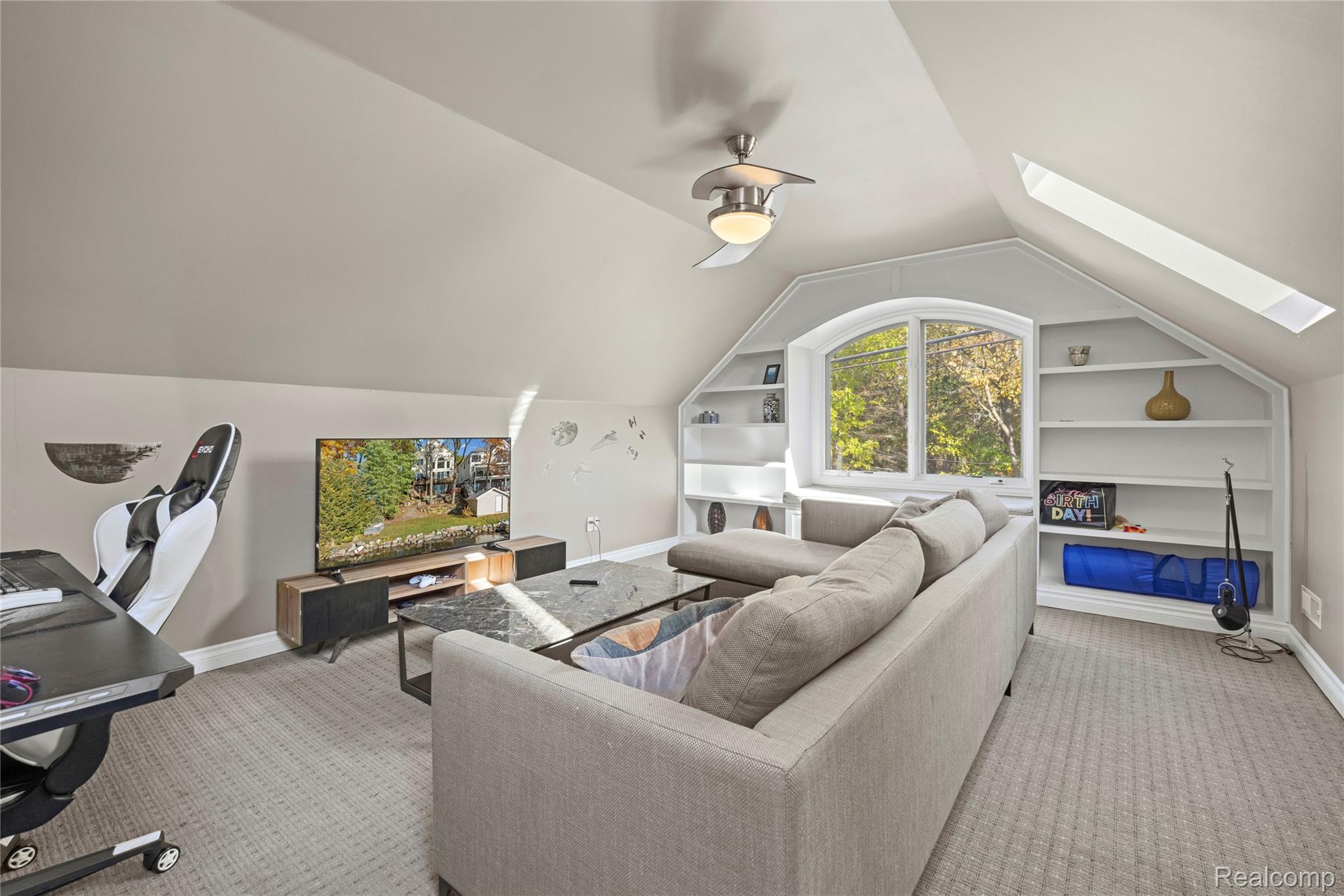 3962 Highcrest Drive