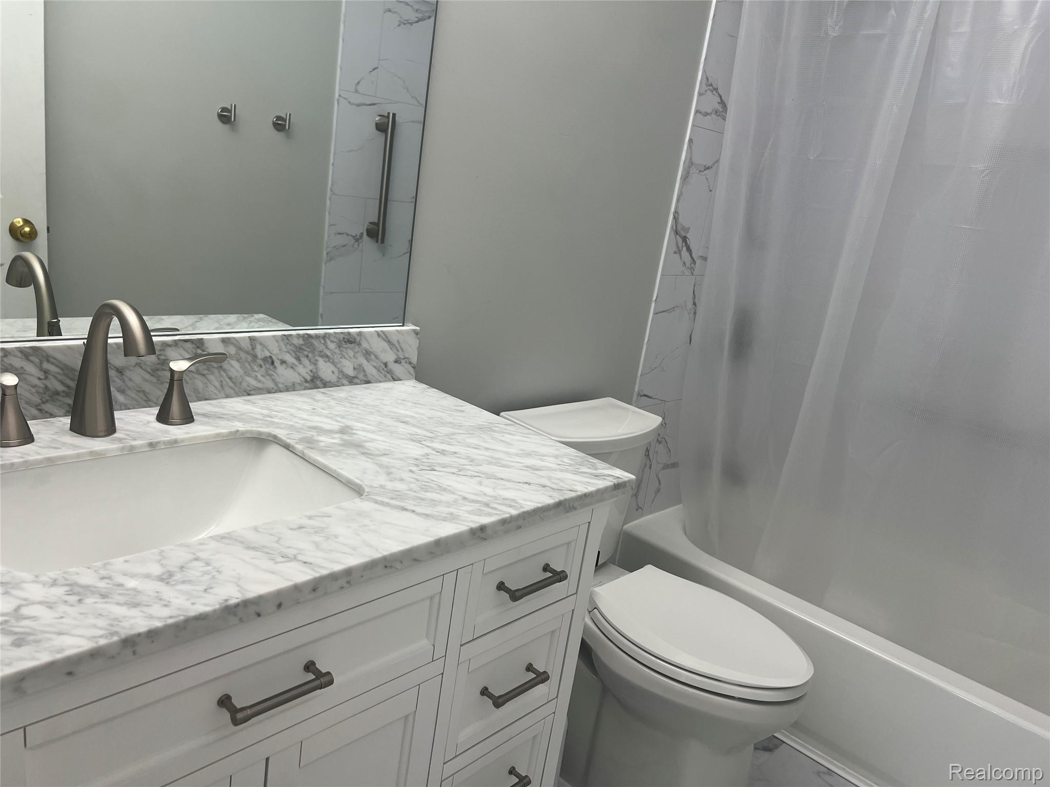3591 PORT COVE Drive Unit: 55