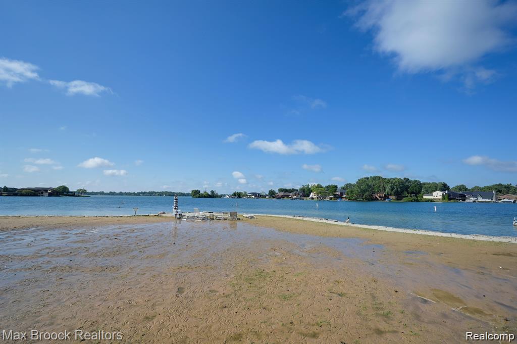 3591 PORT COVE Drive Unit: 55