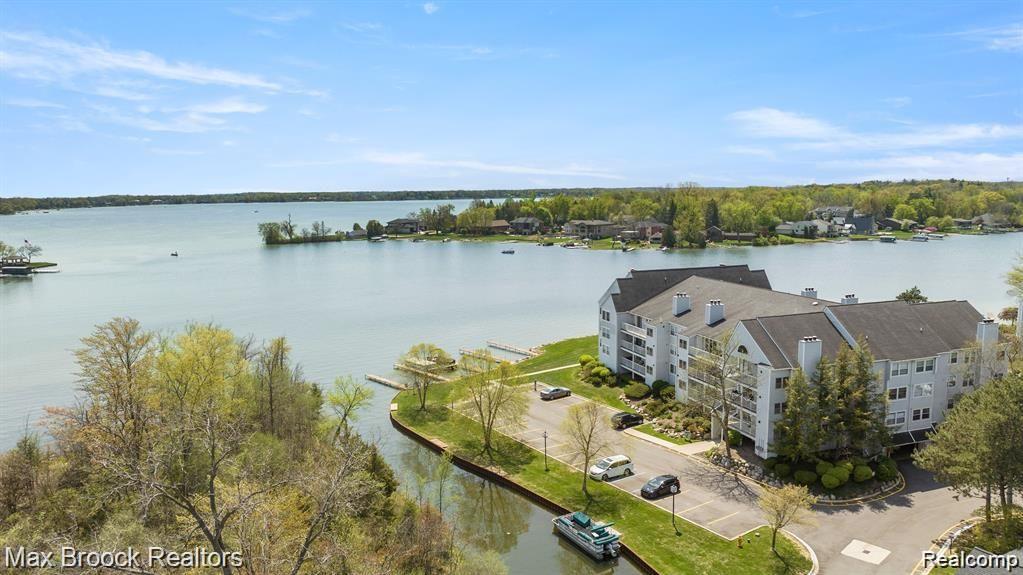 3591 PORT COVE Drive Unit: 55