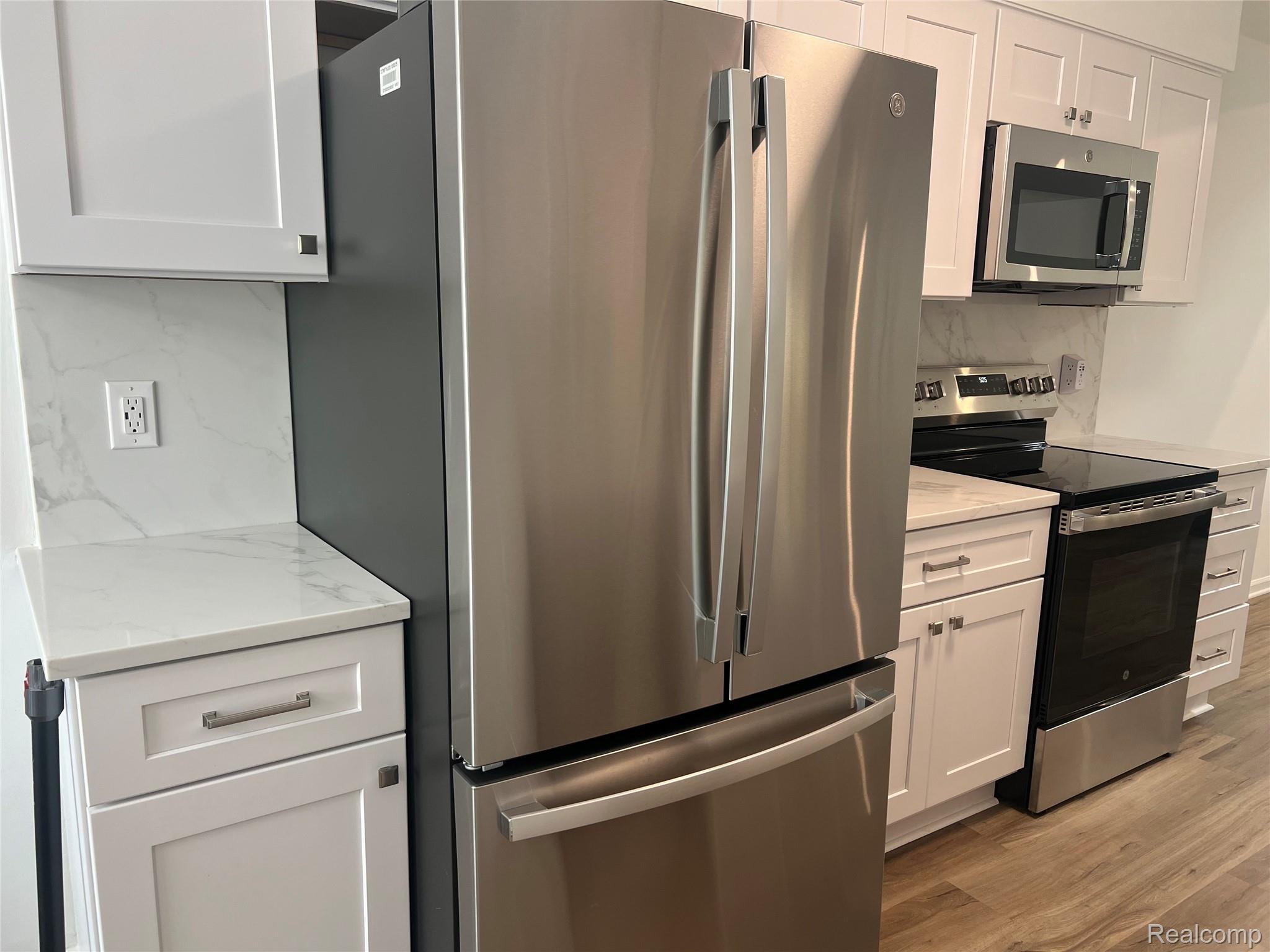 3591 PORT COVE Drive Unit: 55