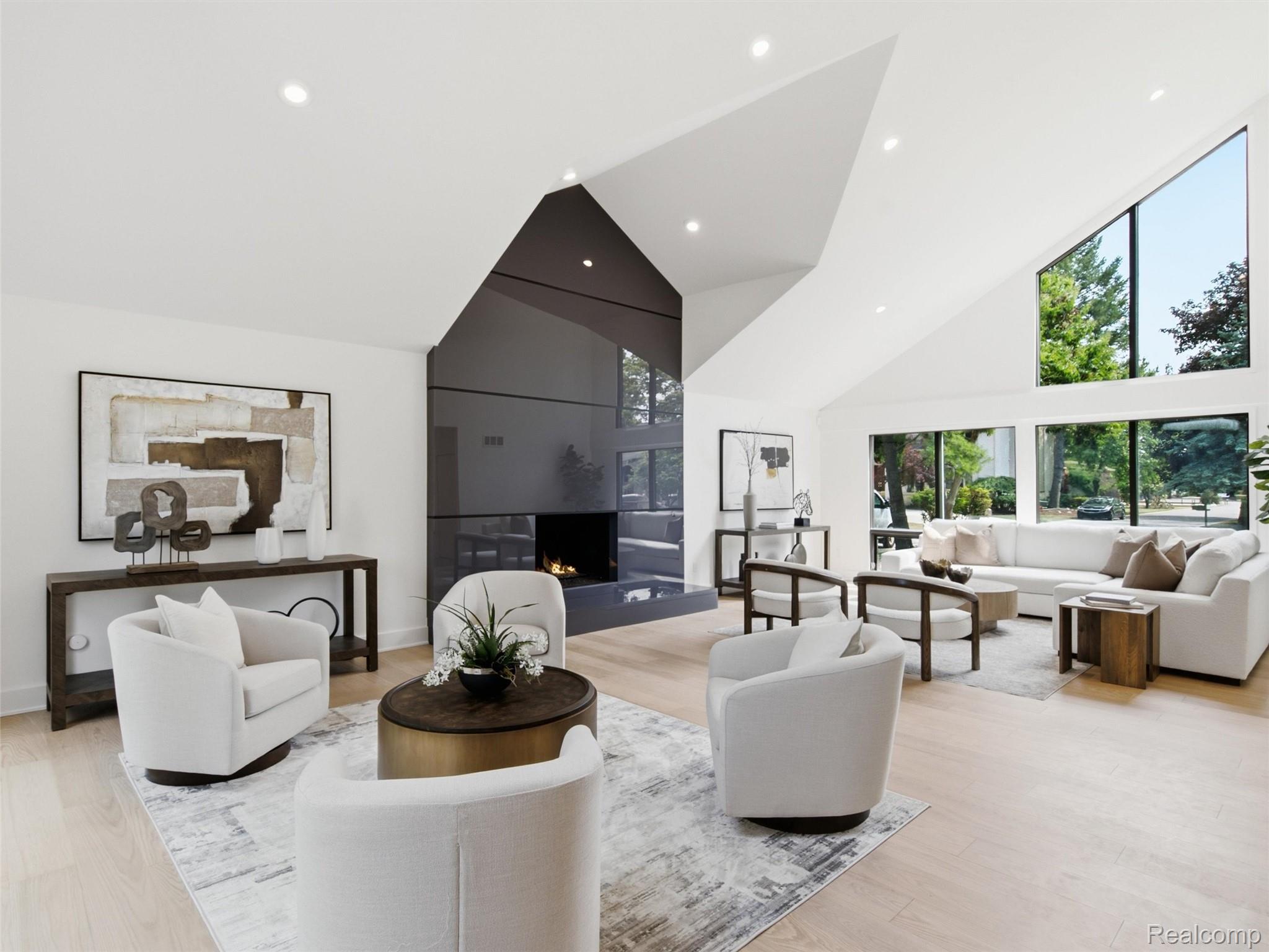 3228 Pine Lake Road