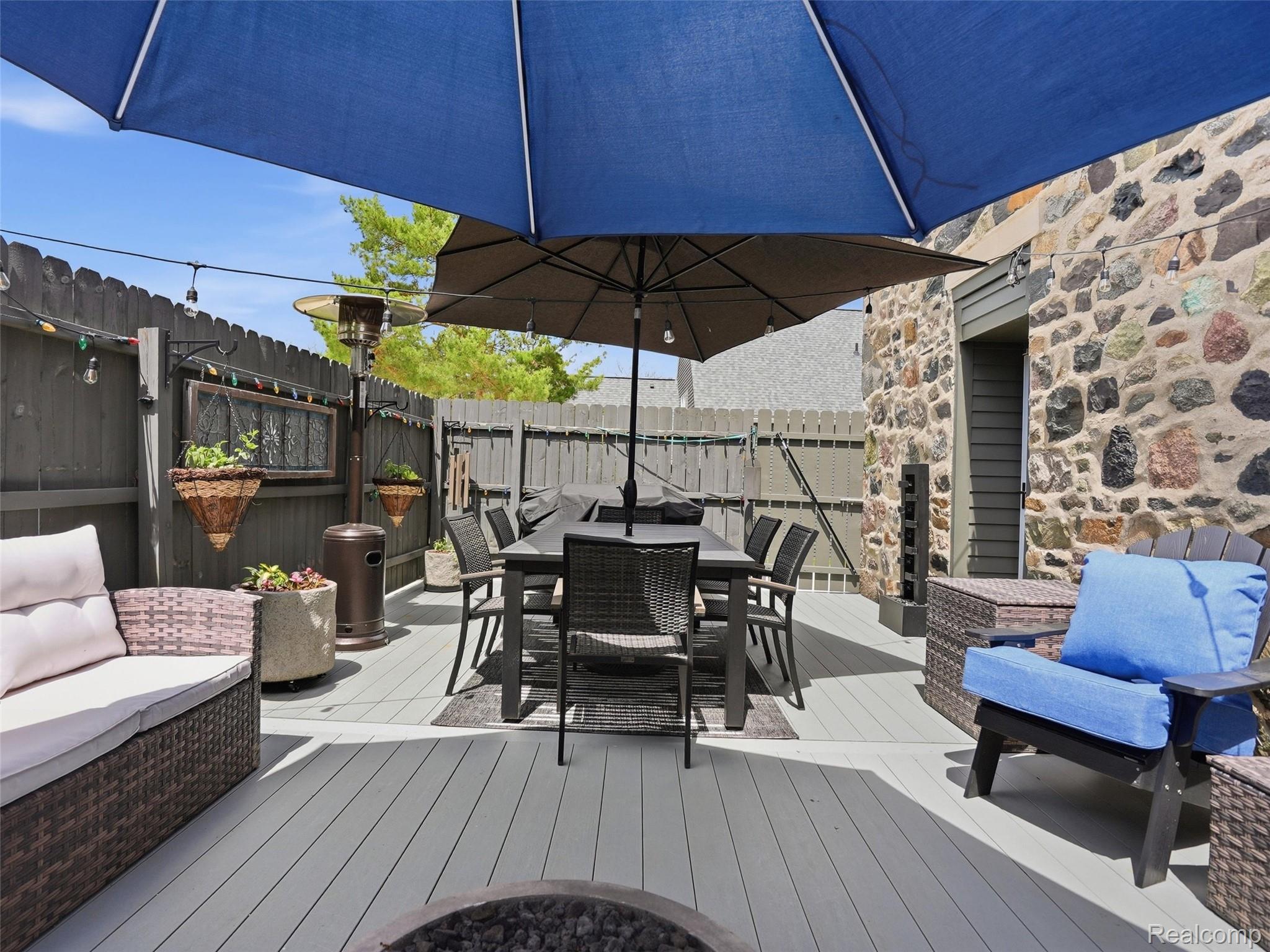 7475 Pinehurst Circle