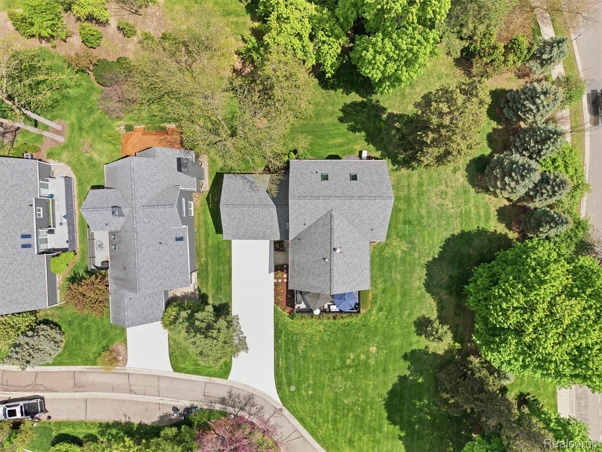 7475 Pinehurst Circle