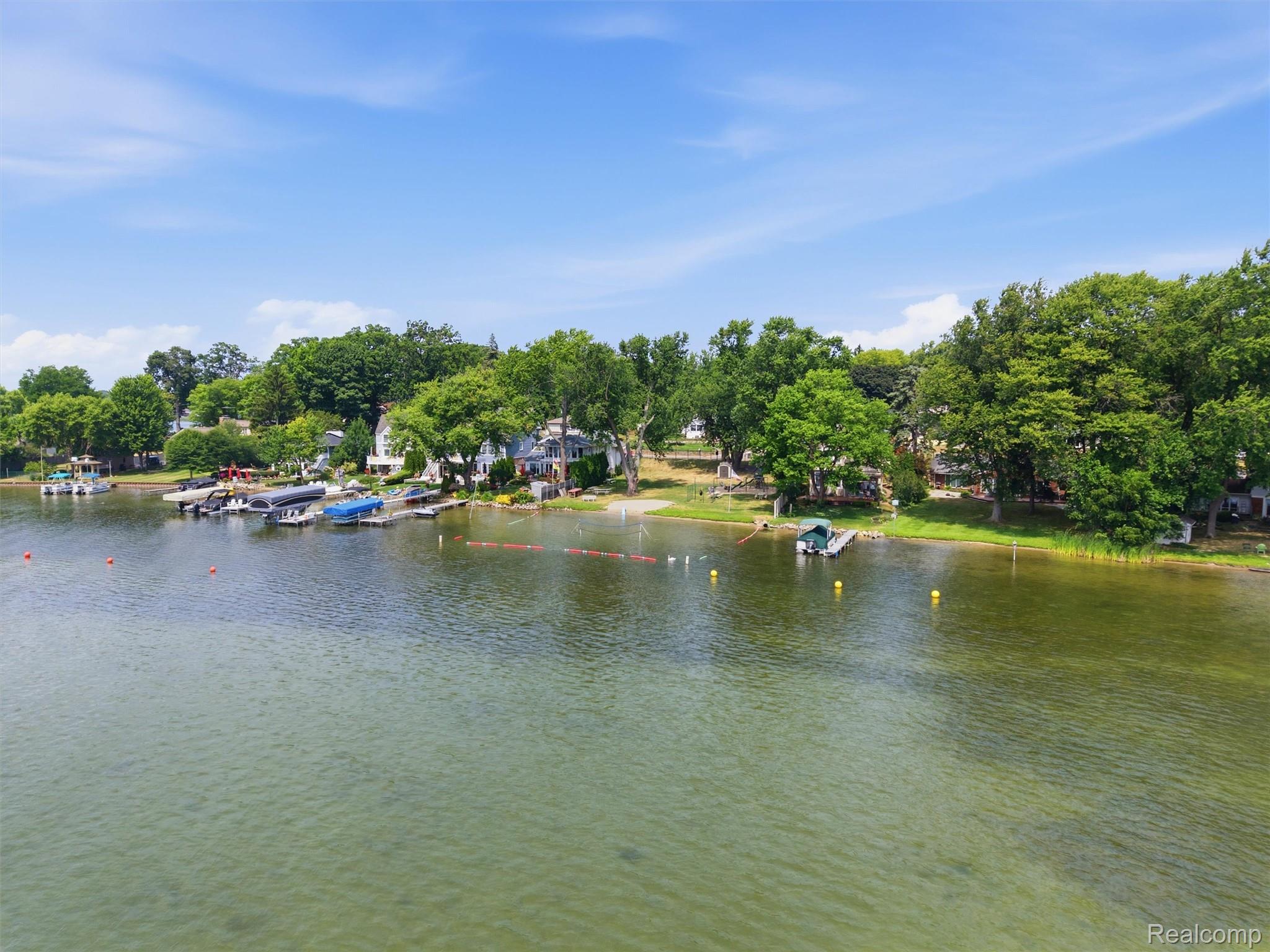 2790 Sylvan Shores Drive