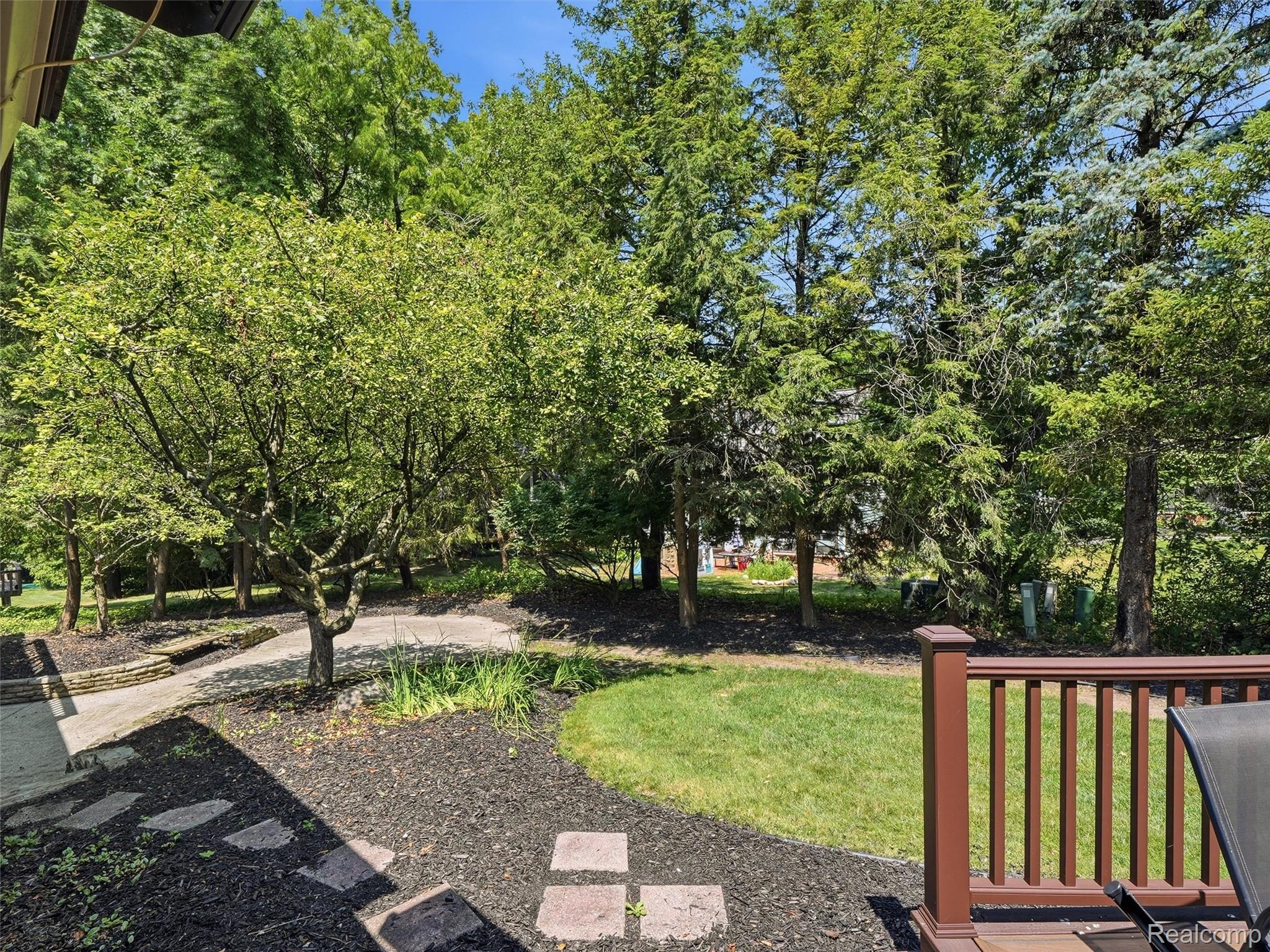 3300 Woodview Lake Road