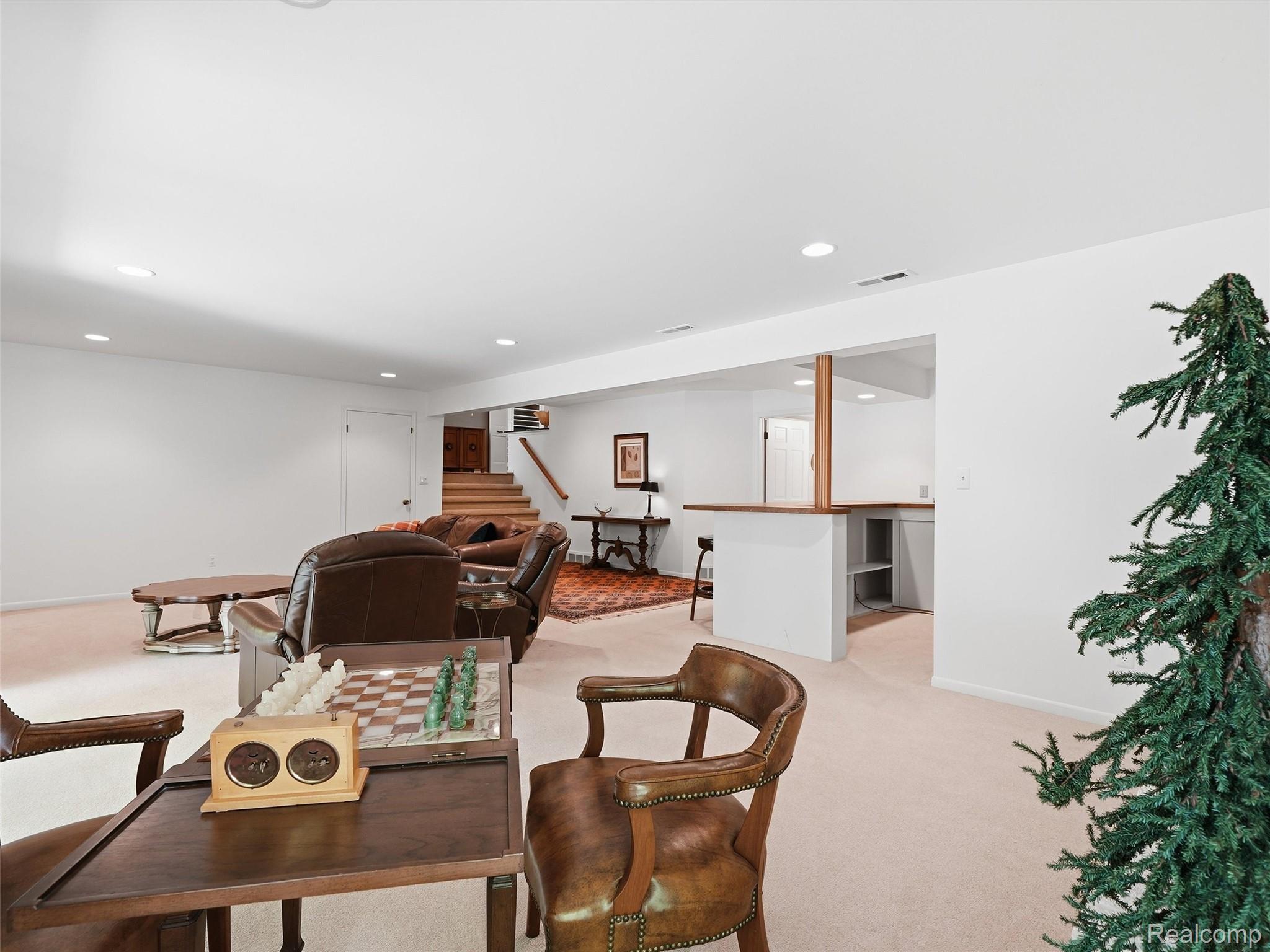 3300 Woodview Lake Road