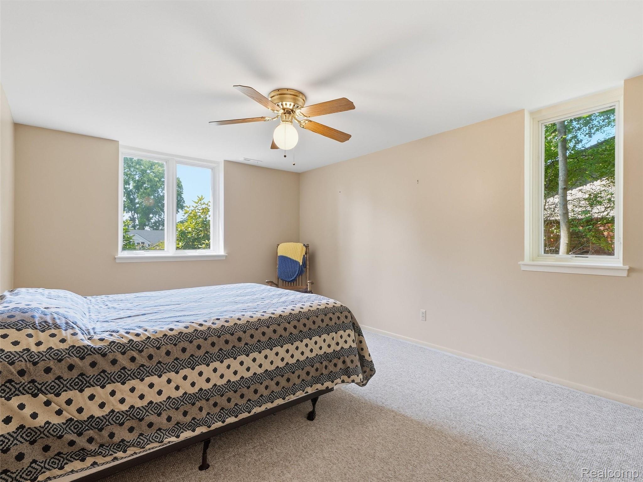 3300 Woodview Lake Road