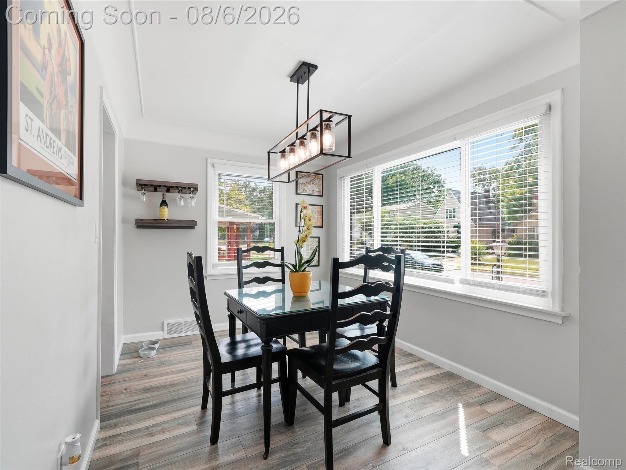 1209 Wyandotte Avenue