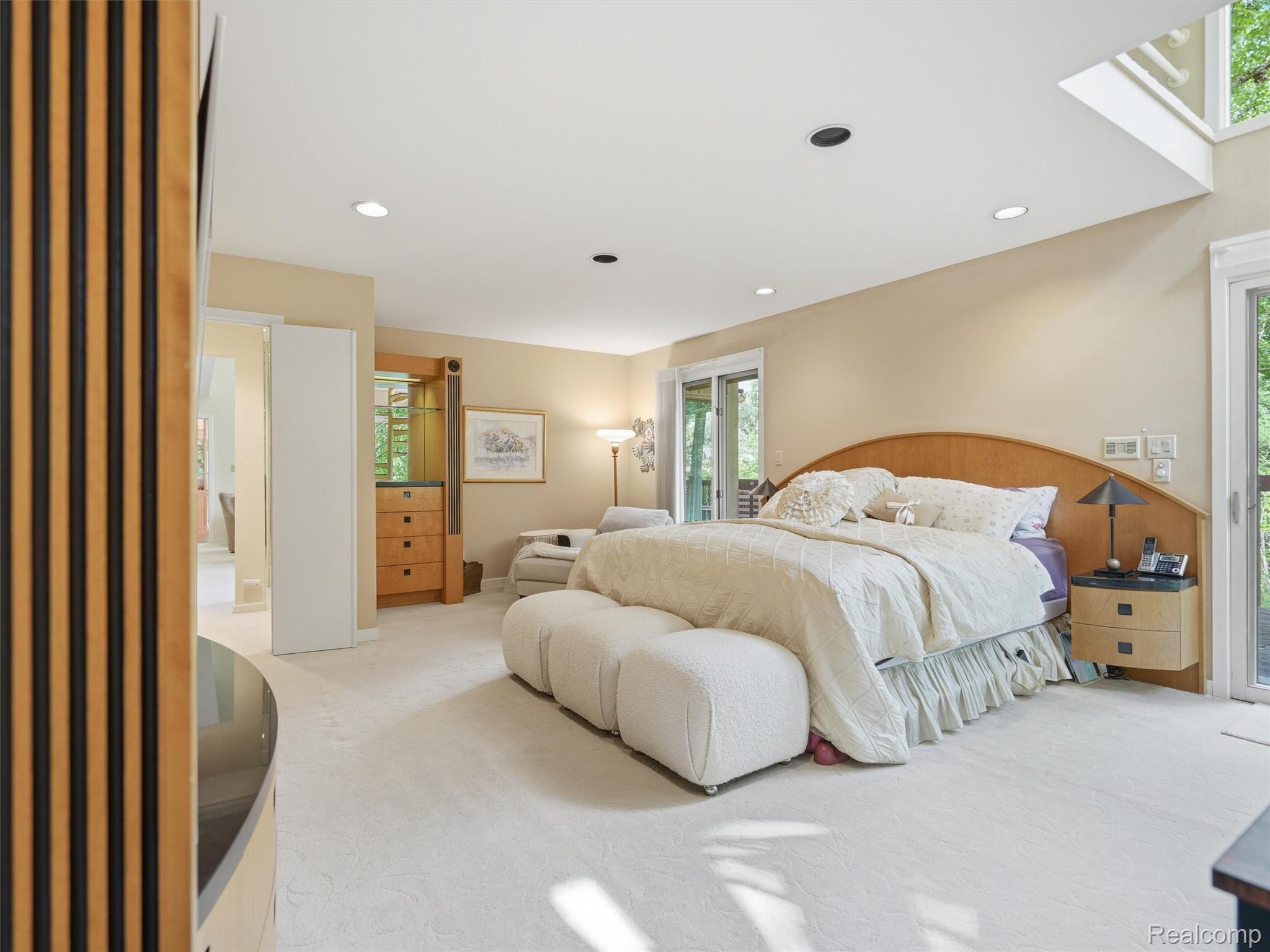 4751 Rolling Ridge Road