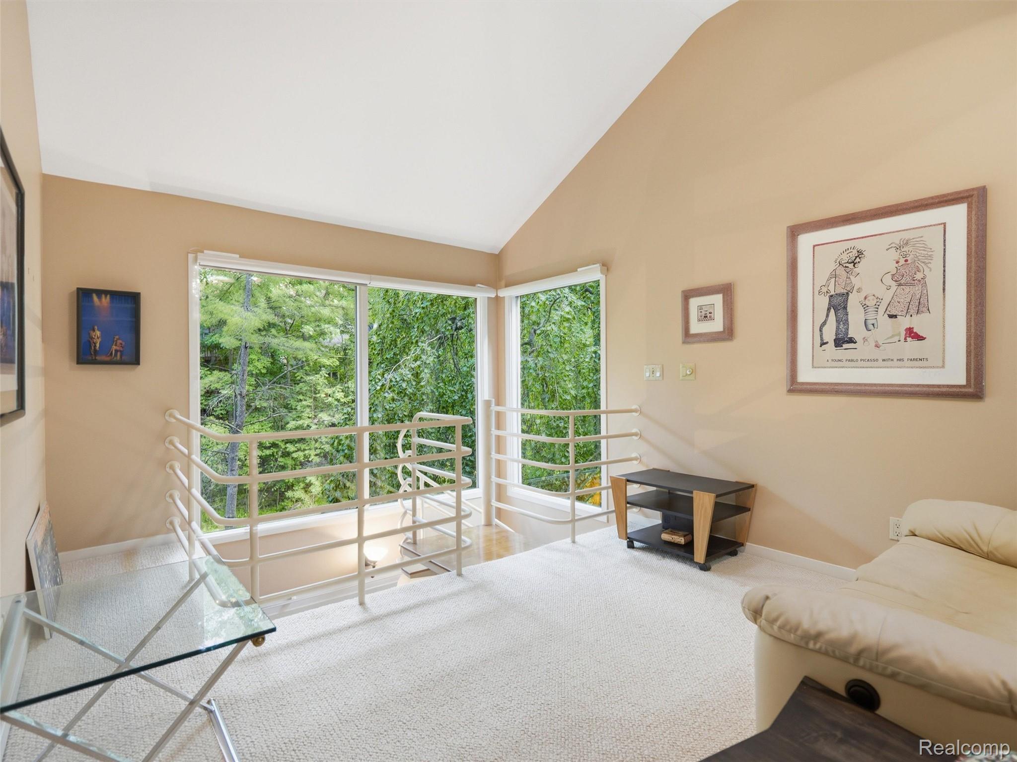 4751 Rolling Ridge Road