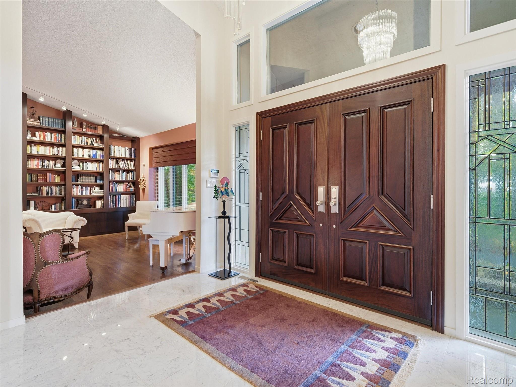 4751 Rolling Ridge Road