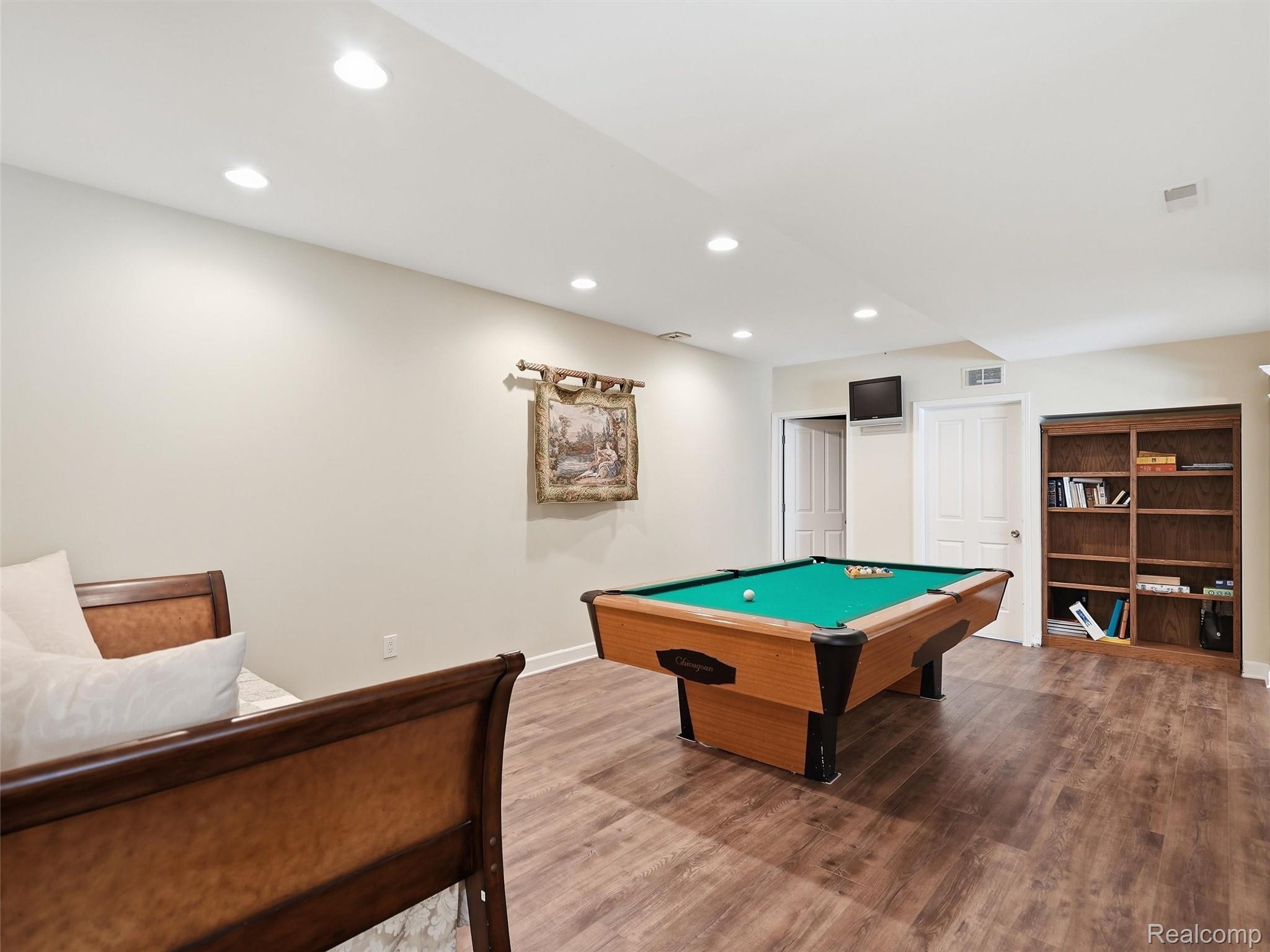 7079 Chatham Court