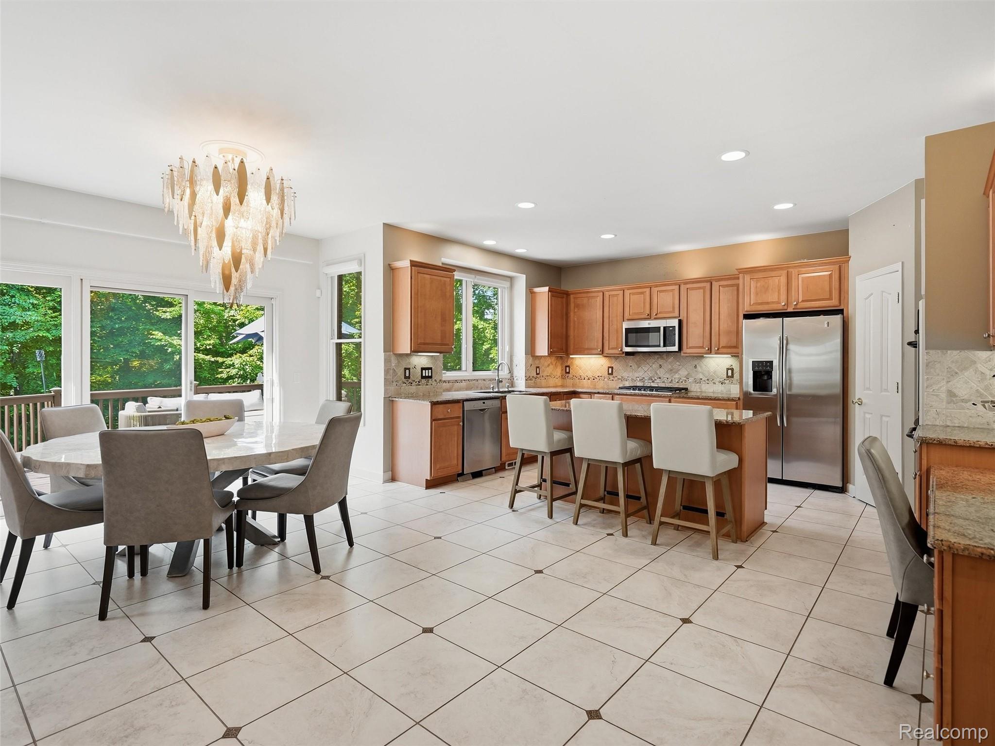7079 Chatham Court