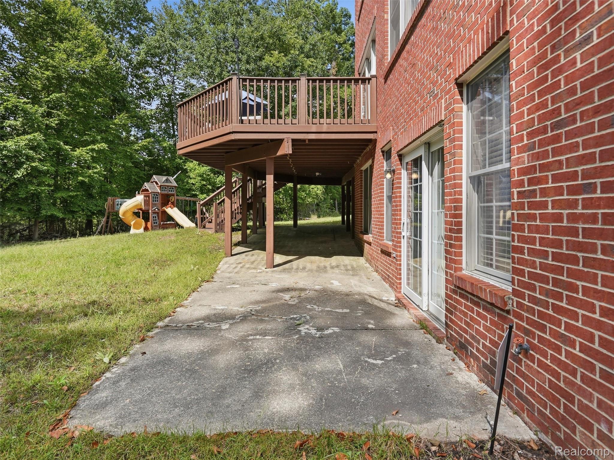 7079 Chatham Court