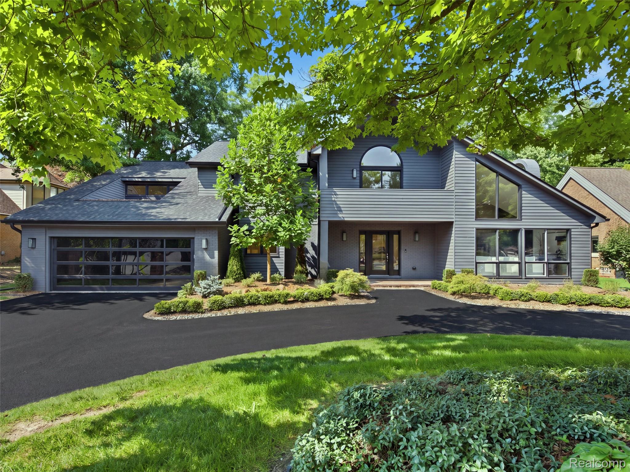 3228 Pine Lake Road West Bloomfield Charter Township Oakland MICHIGAN