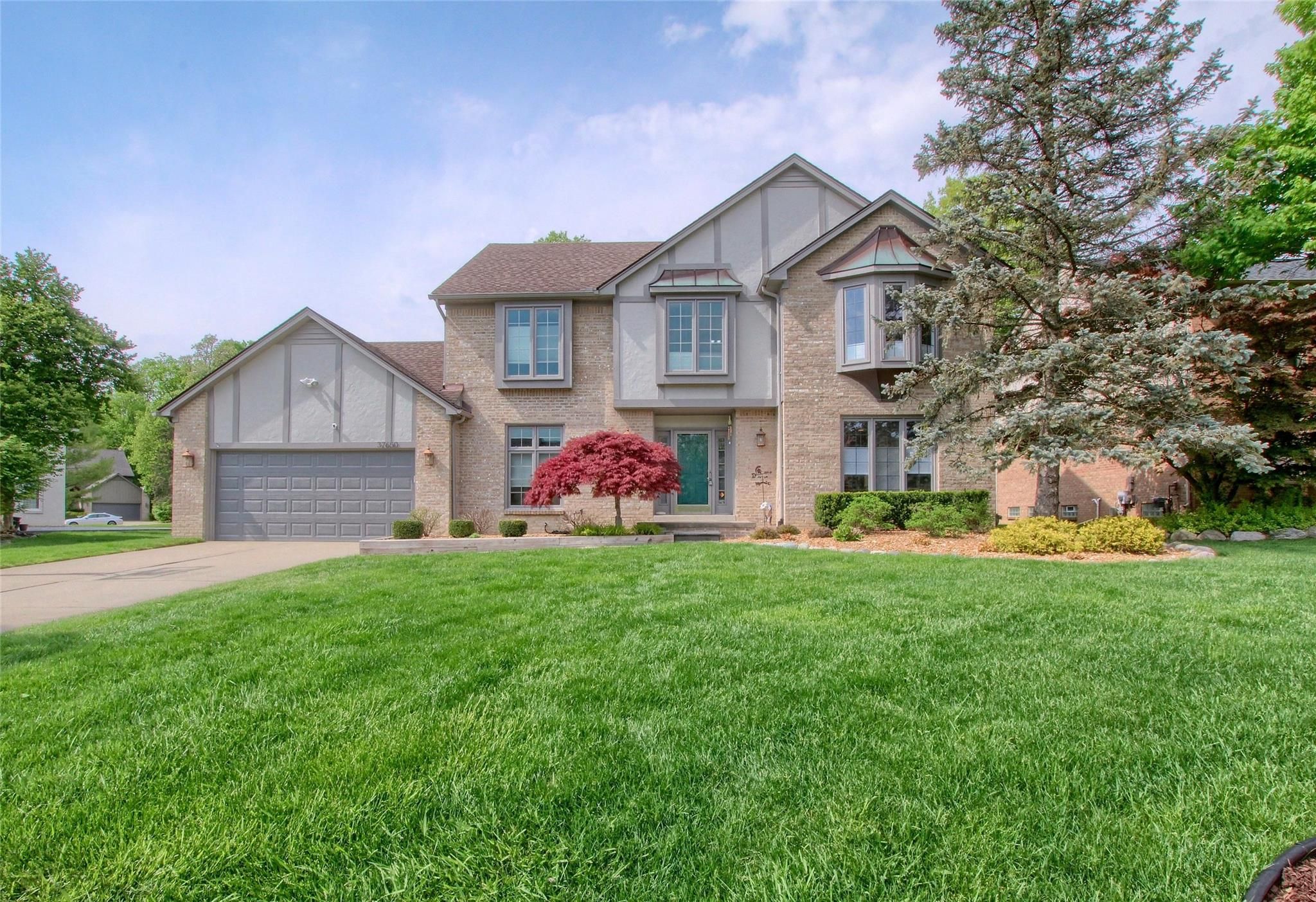 37650 GLENGROVE Drive