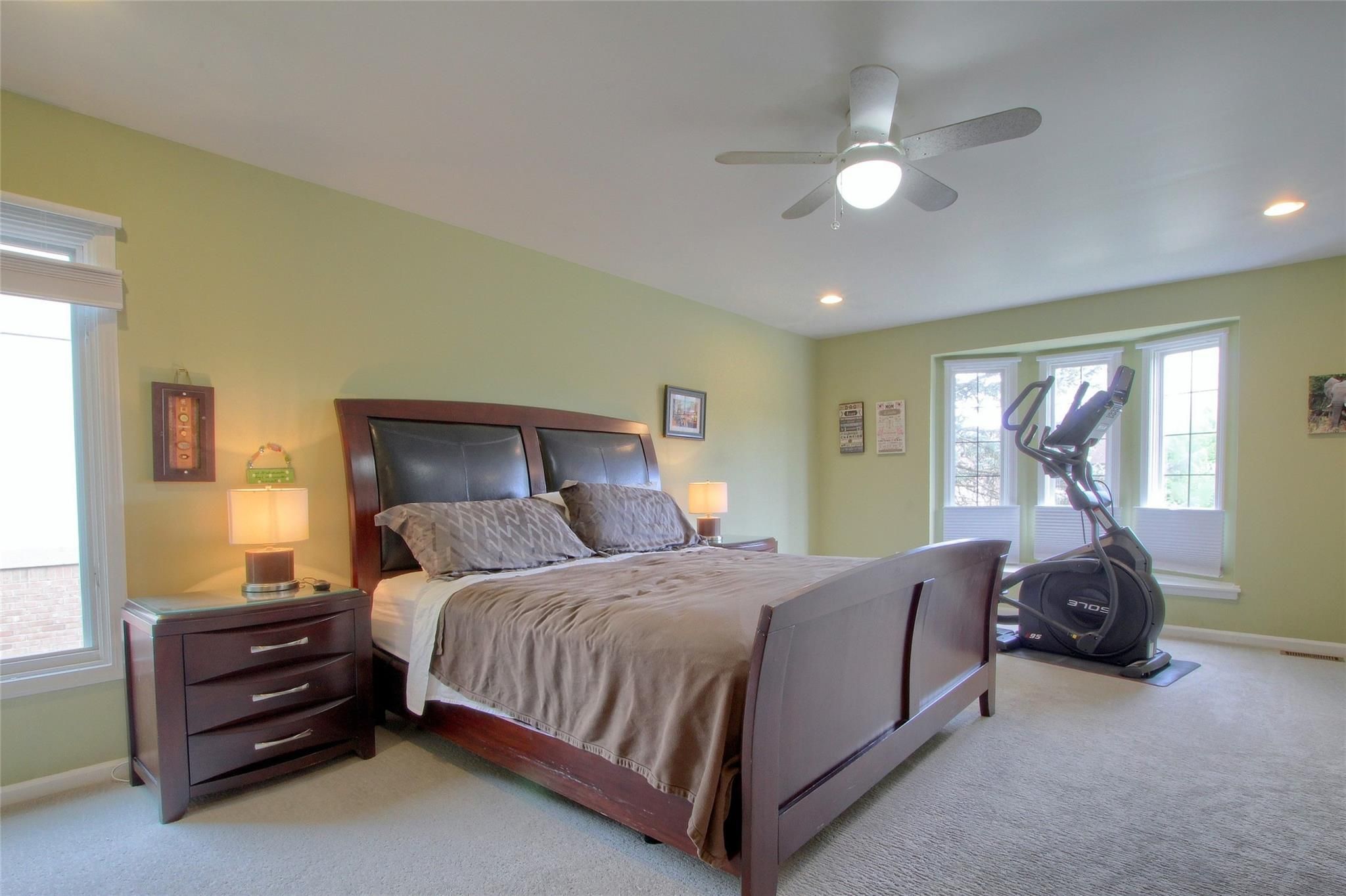 37650 GLENGROVE Drive